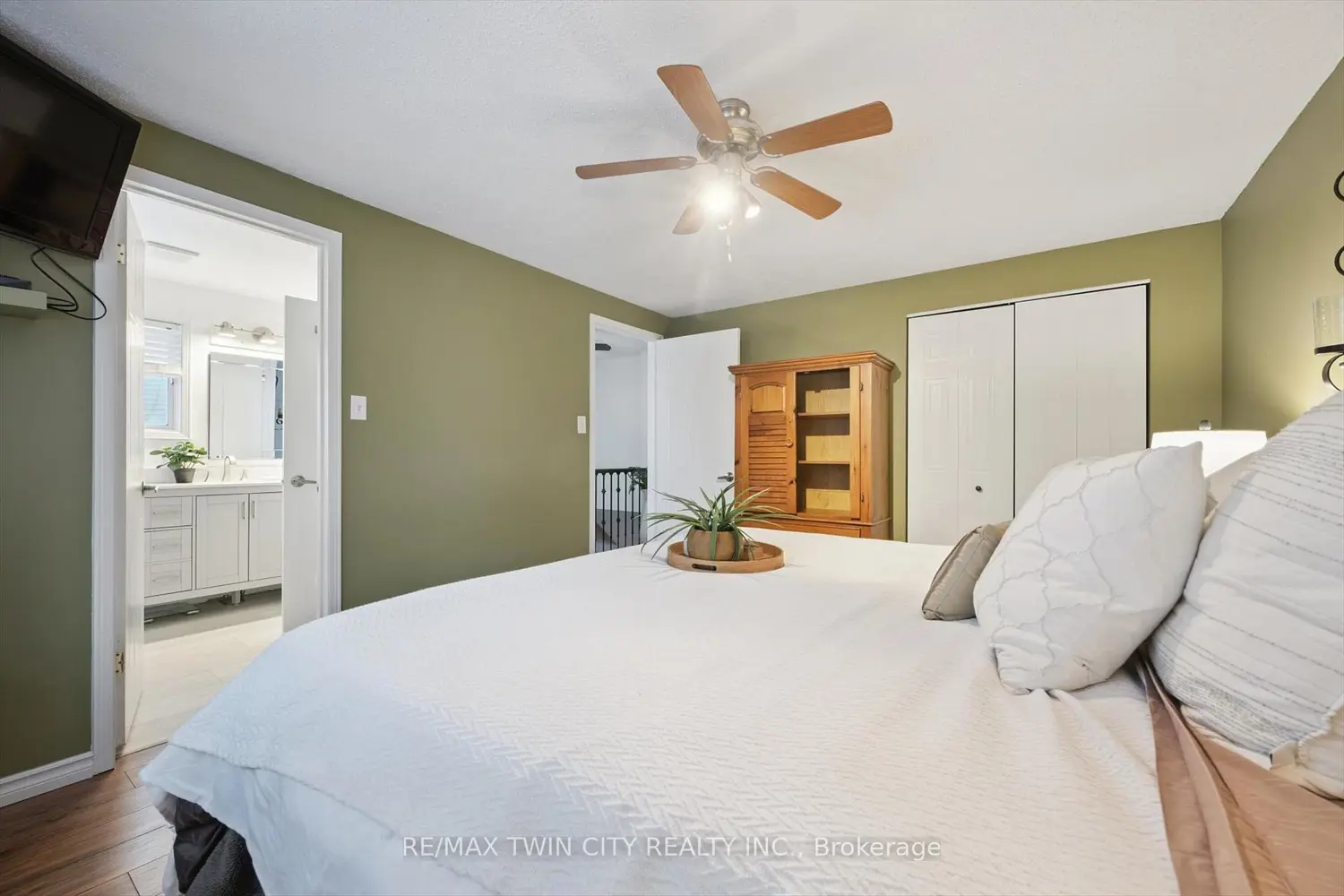 Additional image 7 of 98 Old Maple Lane