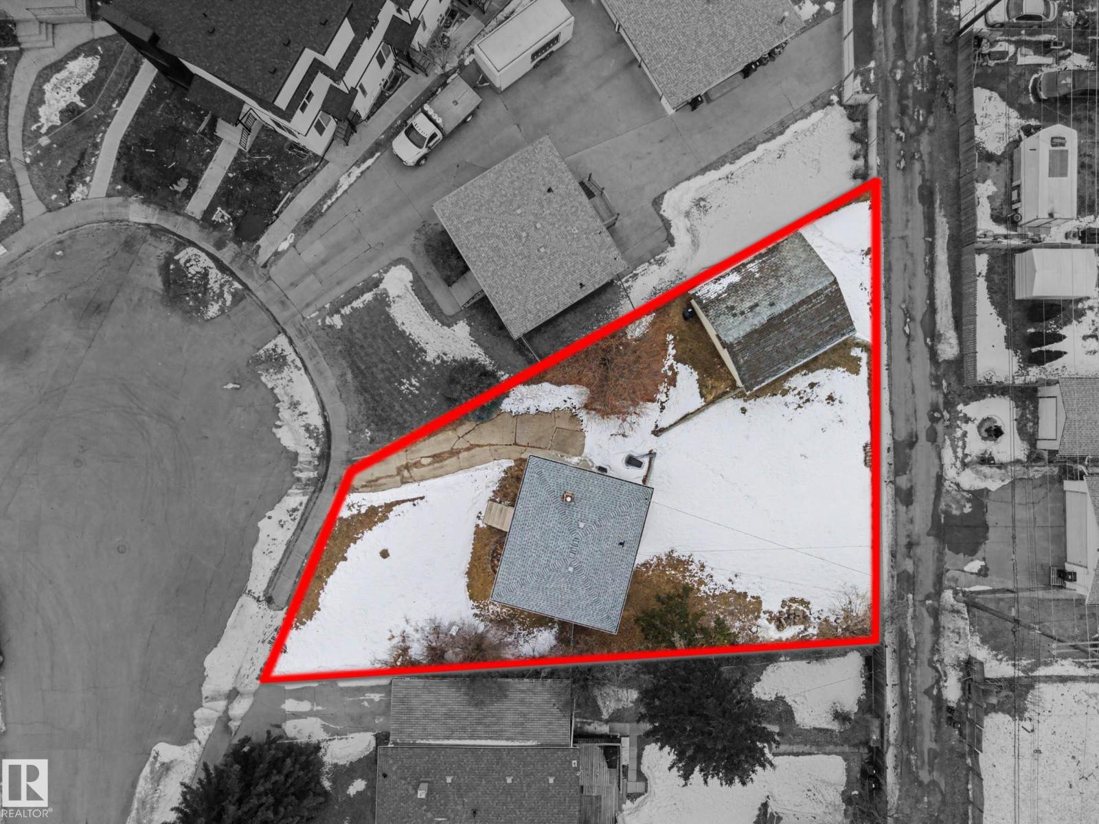 Additional image 2 of 9409 154 Street NW, Edmonton, AB, T5R1T8