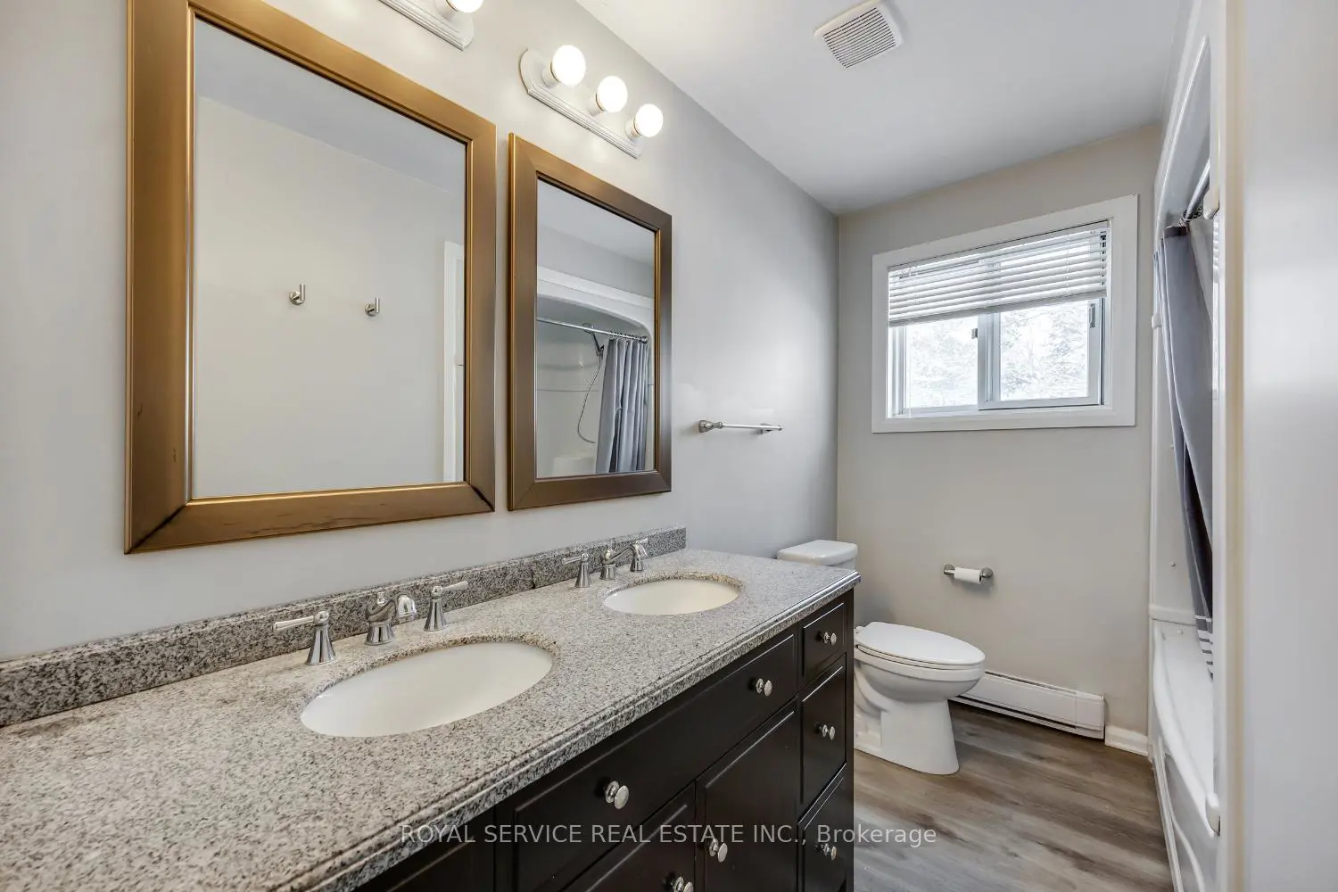 Additional image 10 of 13 Creek Street