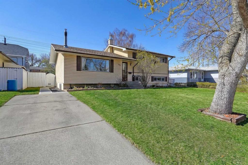 Additional image 2 of 68 West Glen Crescent SW, Calgary, AB, T3C 2X4