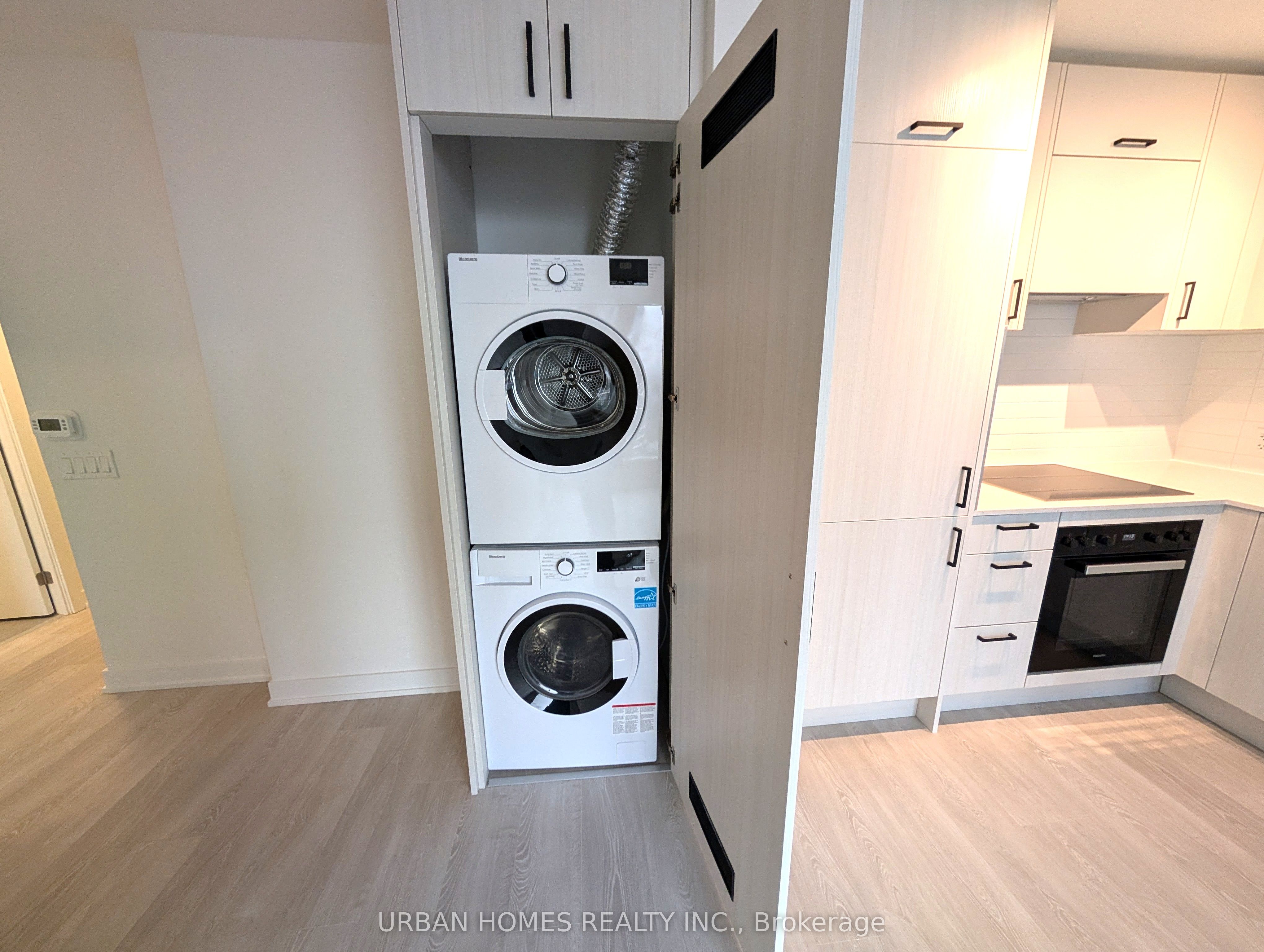 Additional image 5 of 2204-1 Quarrington Lane, Toronto, ON, M3C 0S4