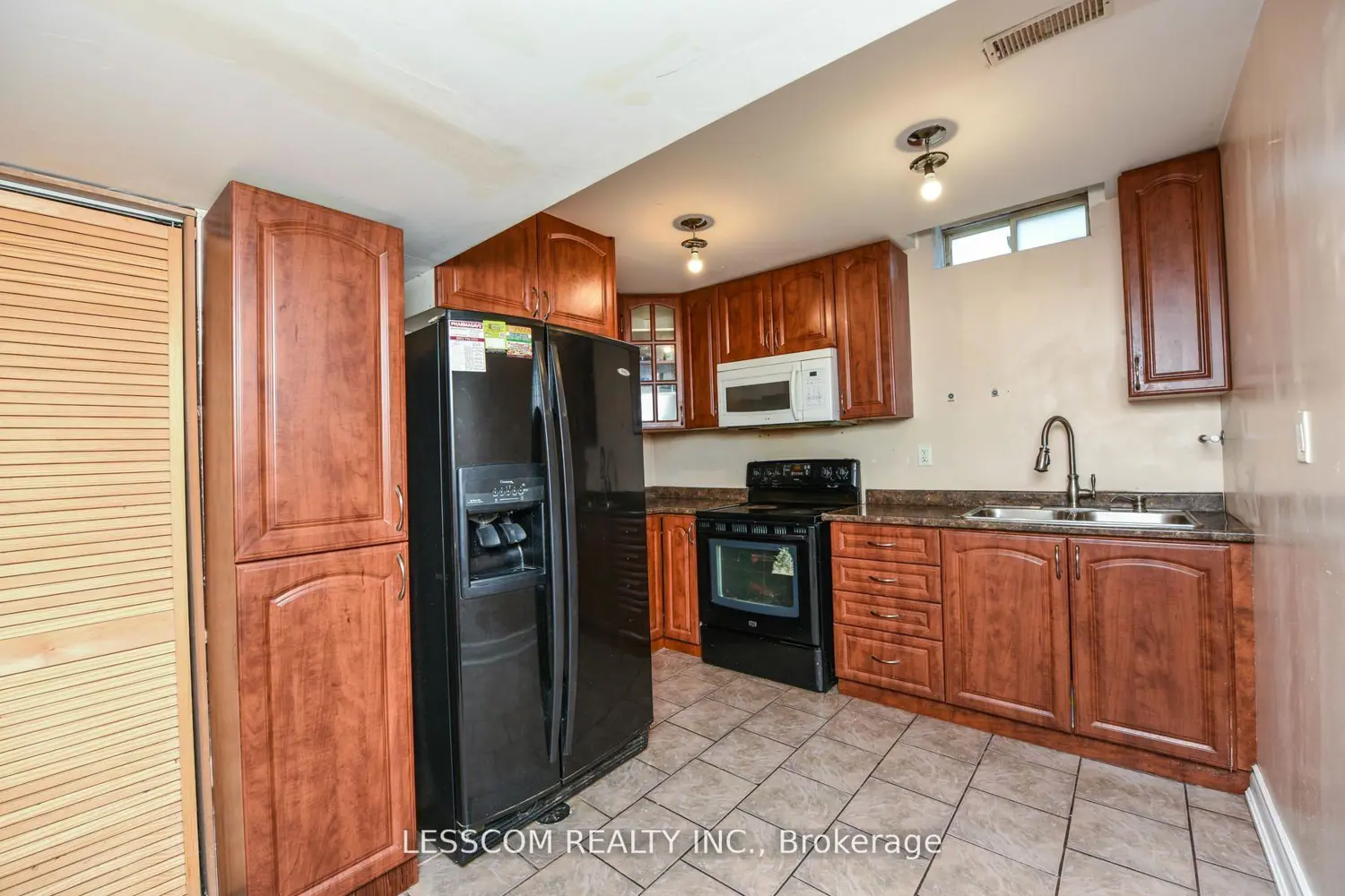 Additional image 15 of 30 Fairhill Avenue