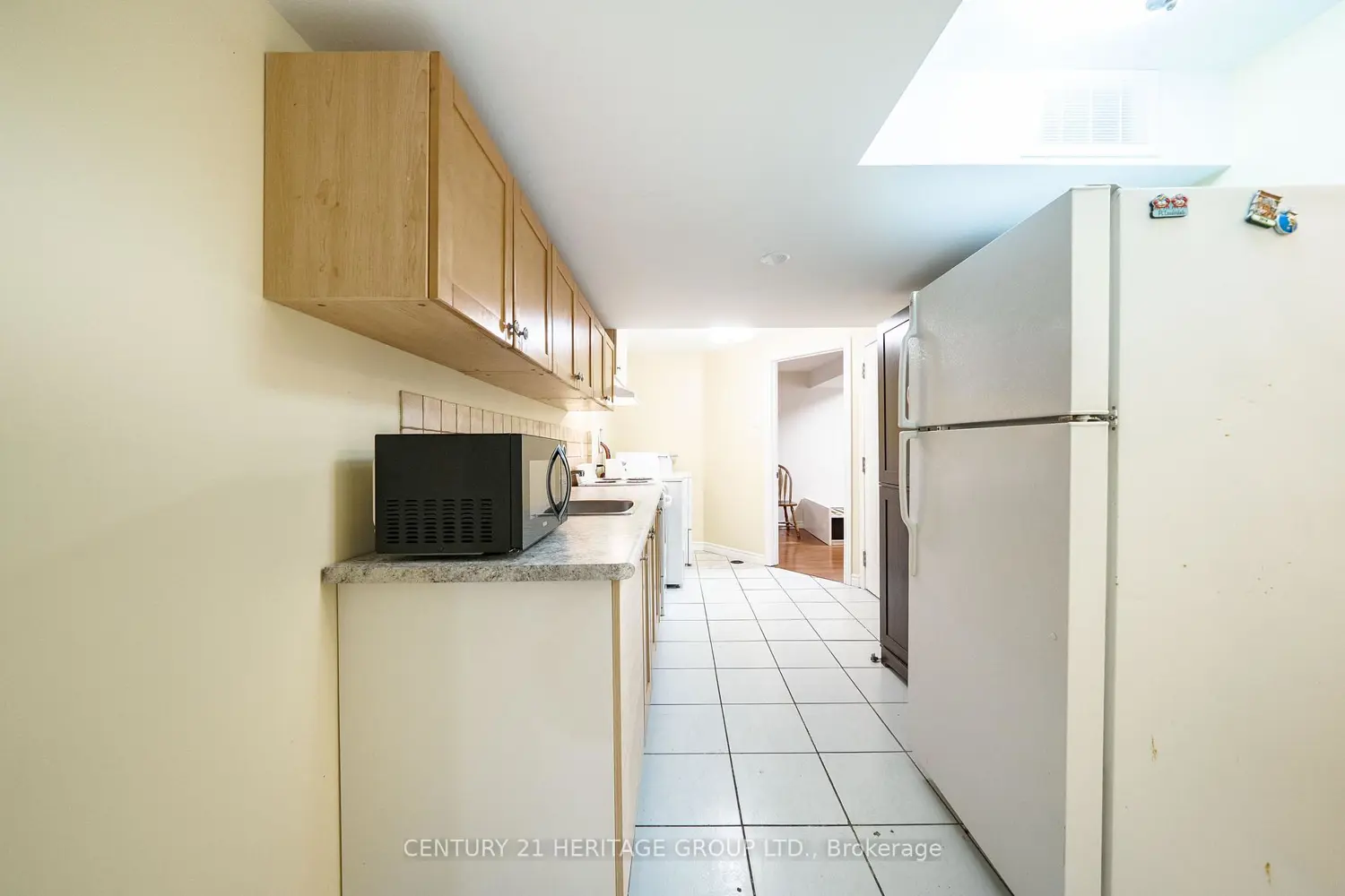 Additional image 11 of 215 Keele Street