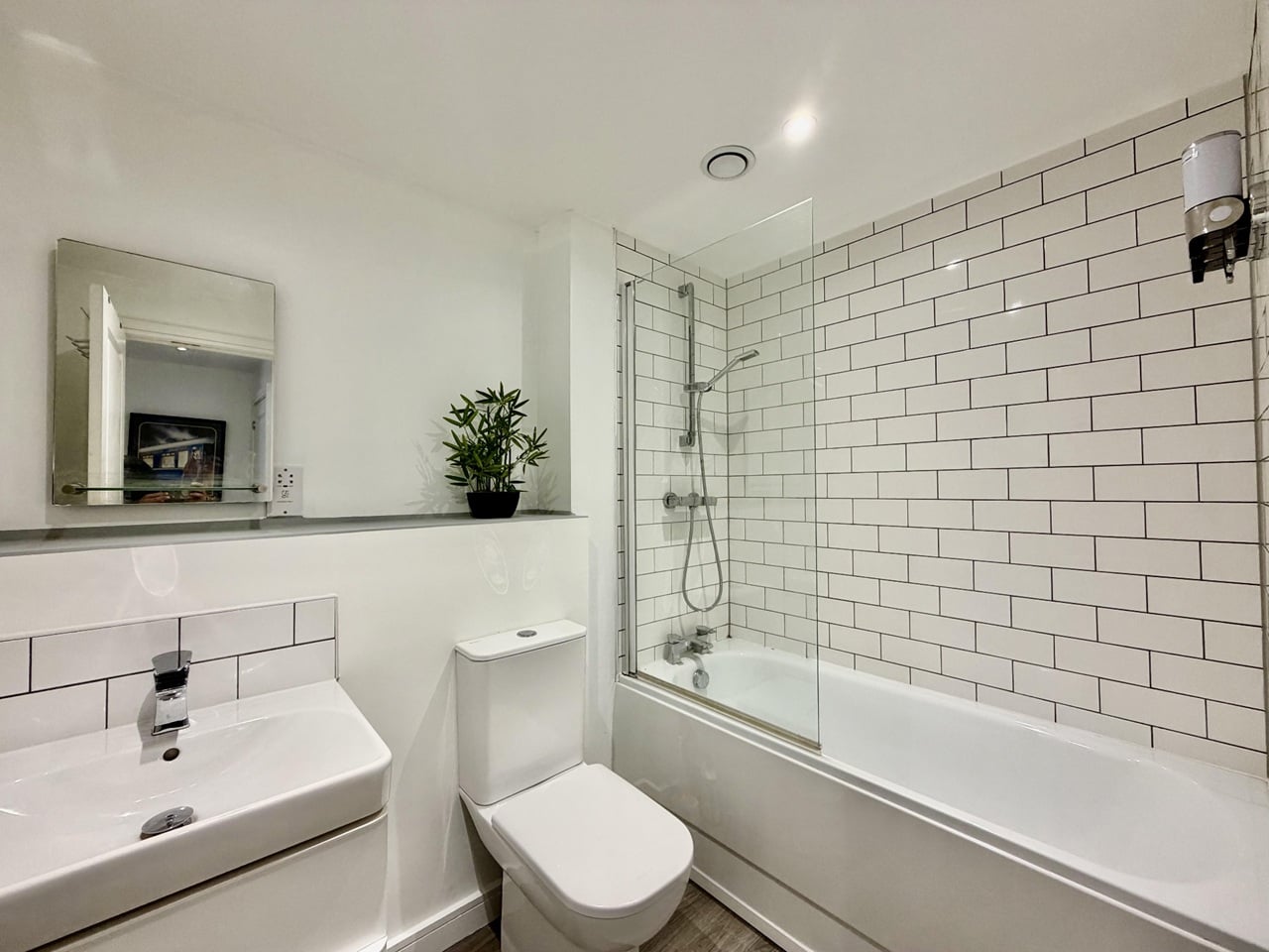 Additional image 5 of 1 Bed Flat, Park Works, B12, N1 7GU