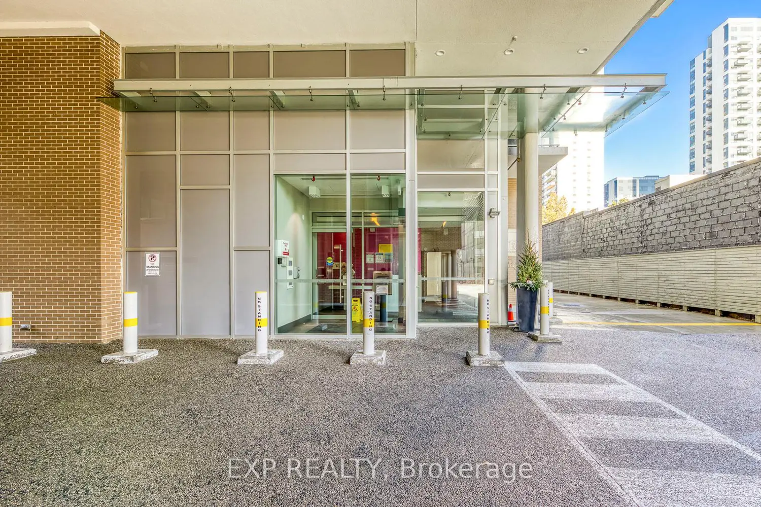 Additional image 3 of 68 Merton Street 610