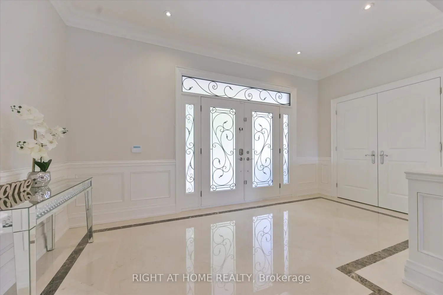 18 Mccowan Lane photo 2