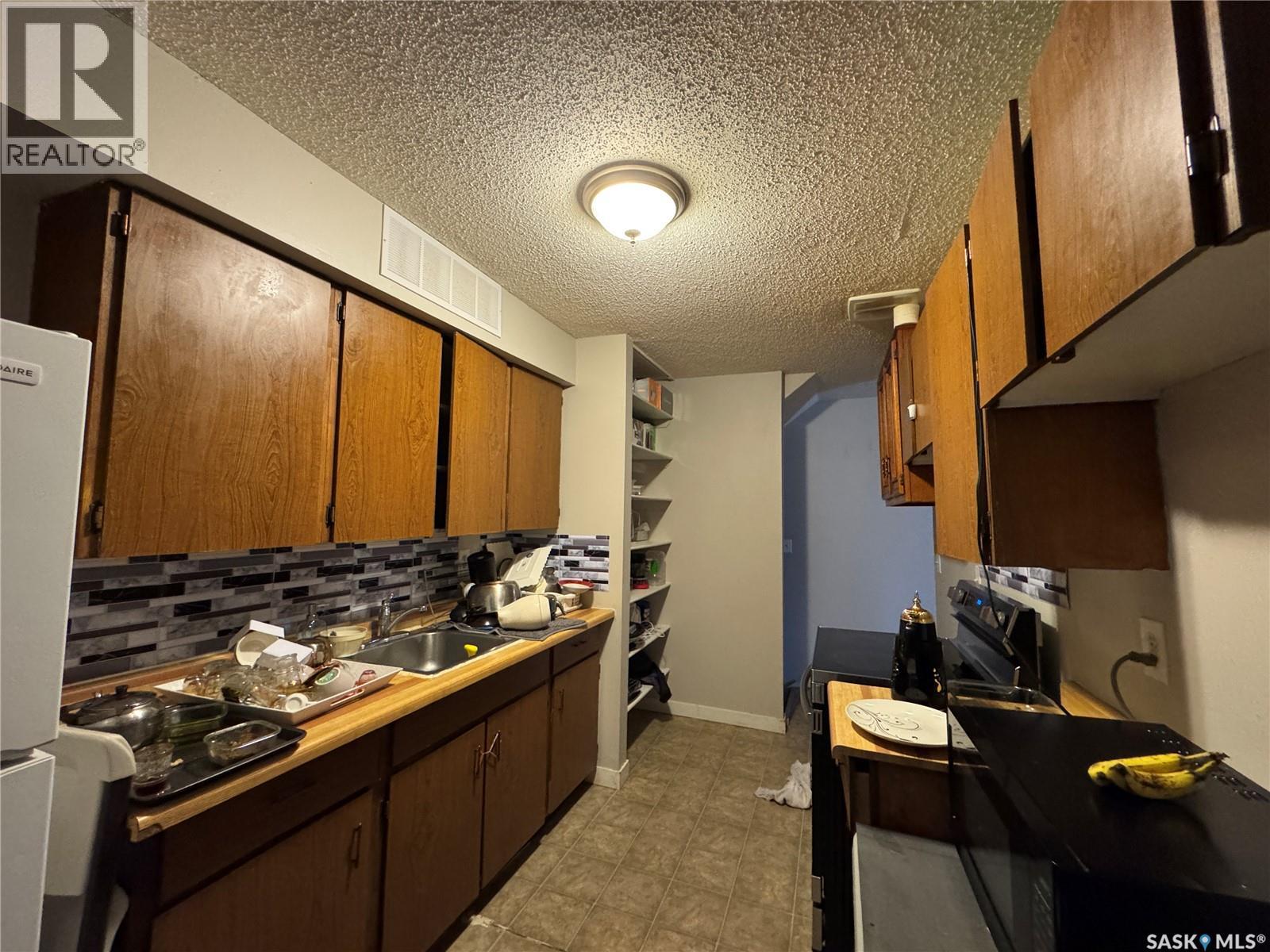 Additional image 3 of 4158 Castle Road, Regina, SK, S4S6A4