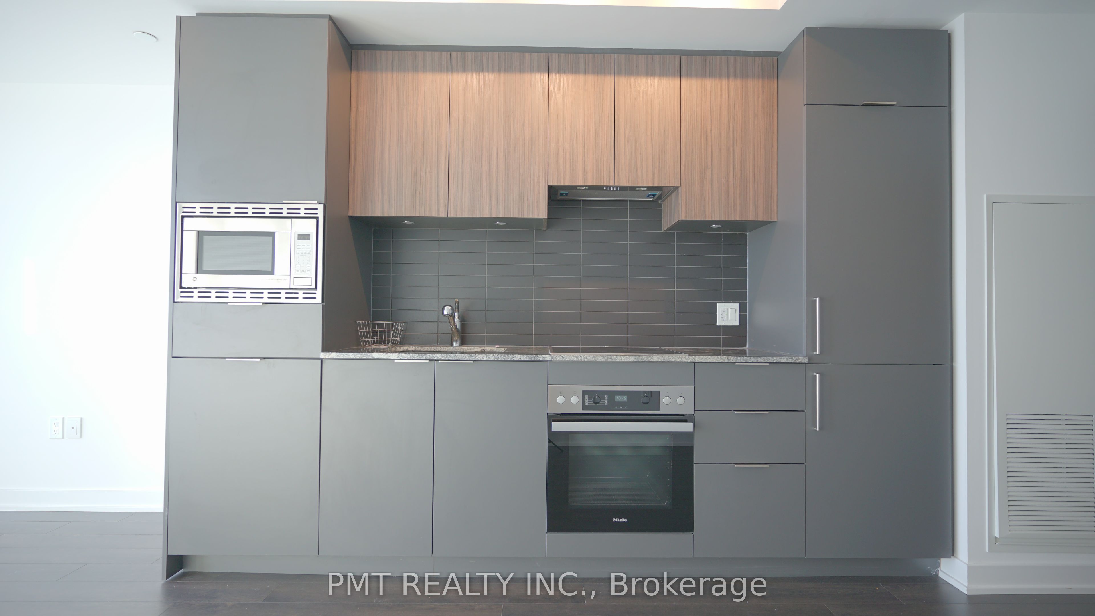 Additional image 5 of 2801-50 O'neill Road, Toronto, ON, M3C 0R1
