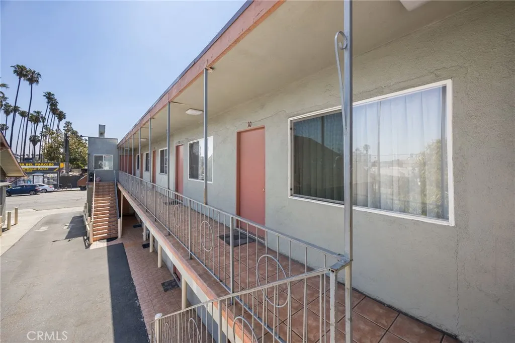 Additional image 14 of 451 E Vernon Ave, Los Angeles, CA 90011