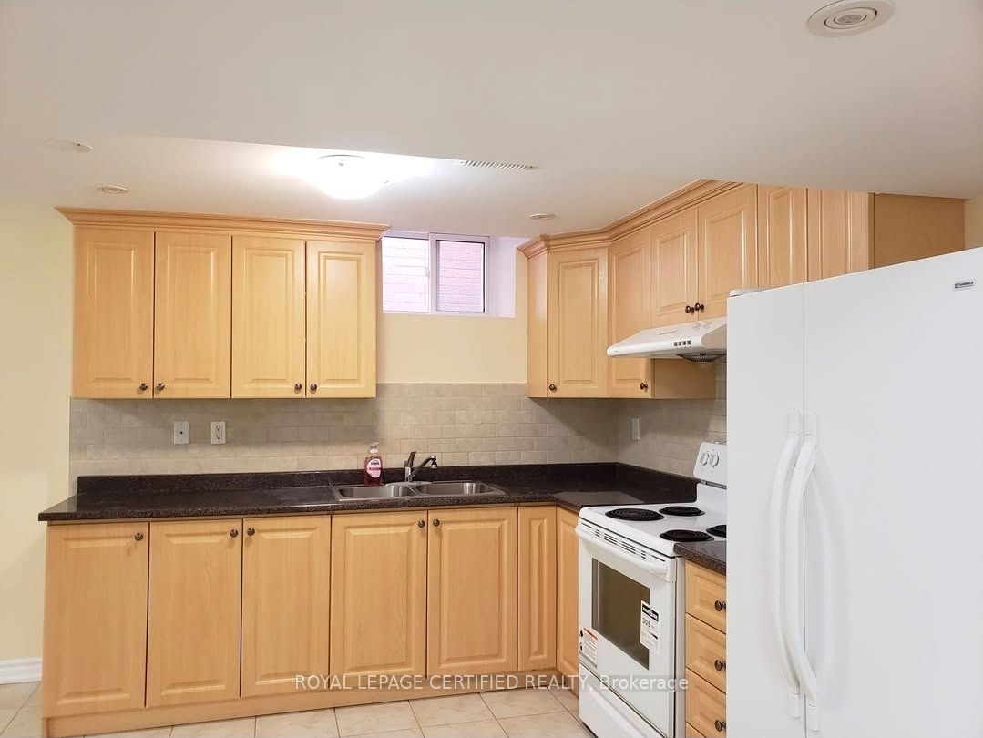 Additional image 2 of Bsmt-684 Ceremonial Drive, Mississauga, ON, L5R 3H9