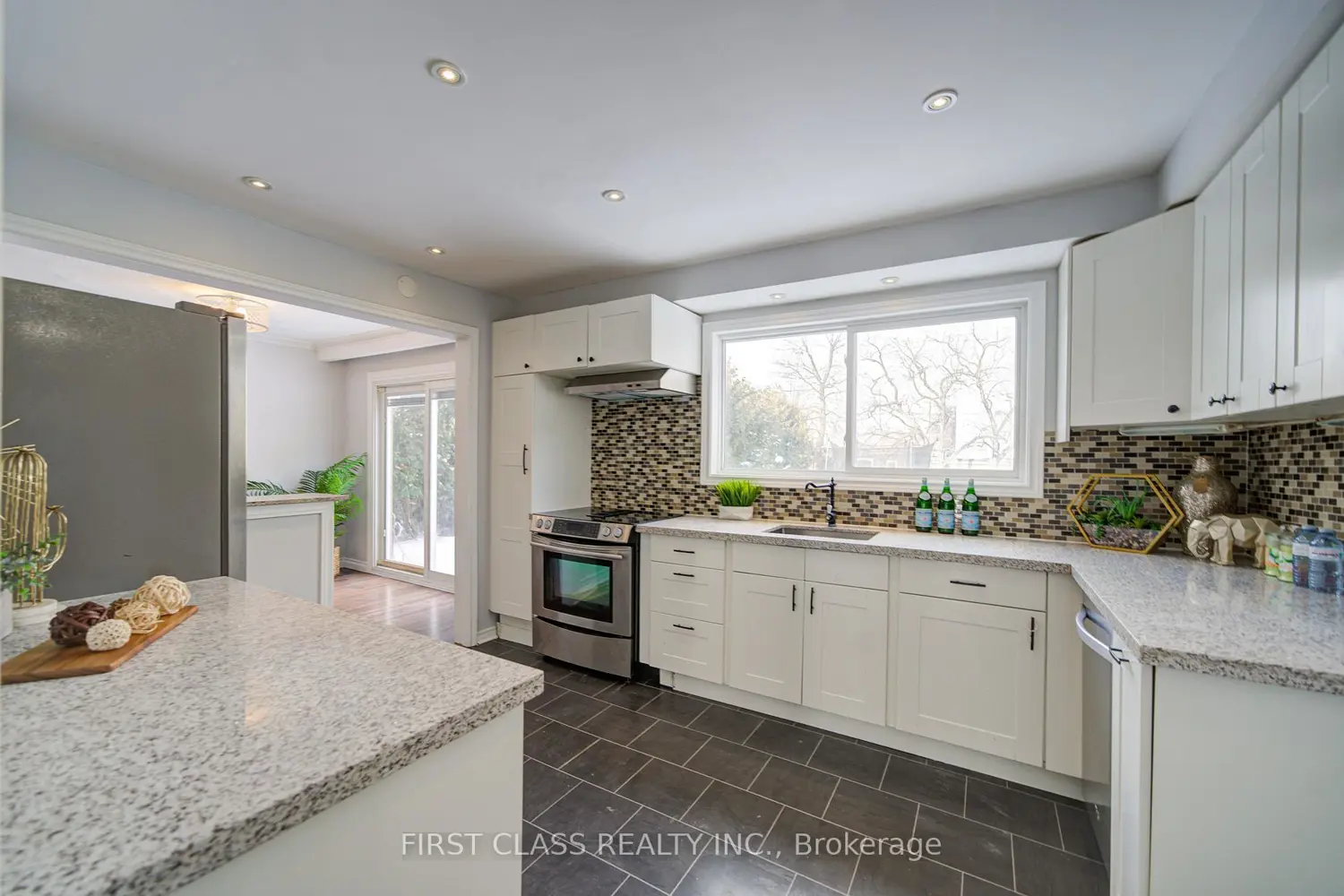 Additional image 5 of 126 Sherwood Forest Drive