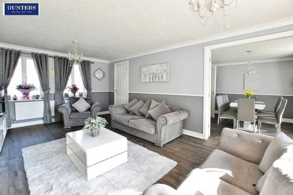 Additional image 3 of 4 bed detached house for saleSiskin Crescent, Bottesford, Scunthorpe DN16