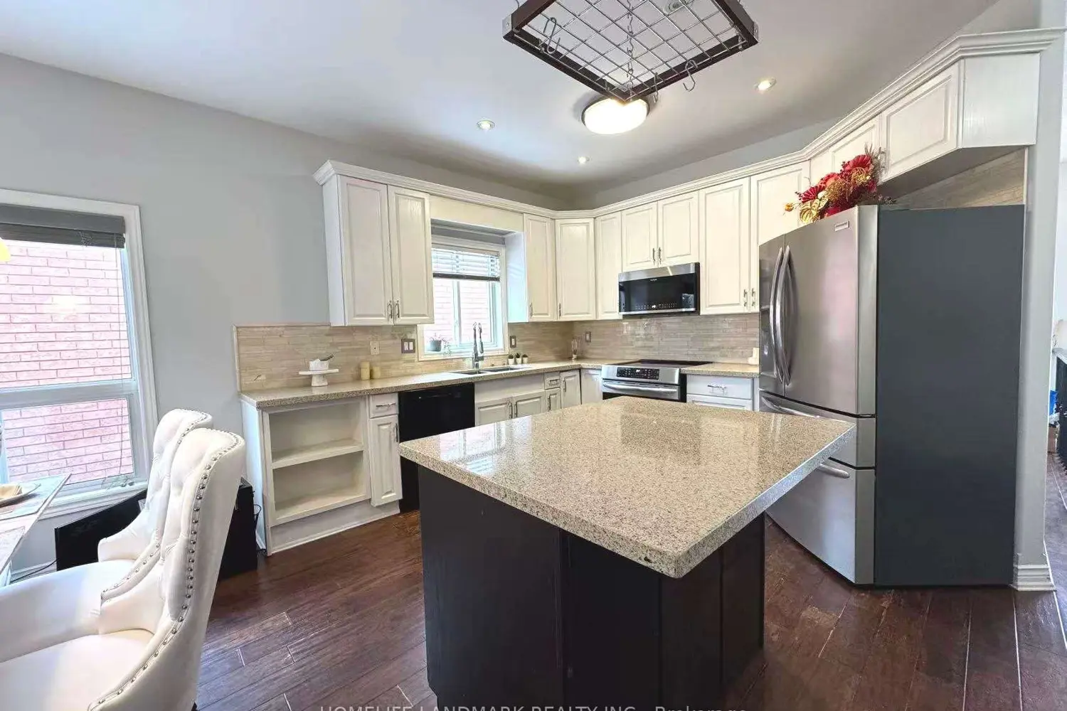 Additional image 12 of 265 Dock Road