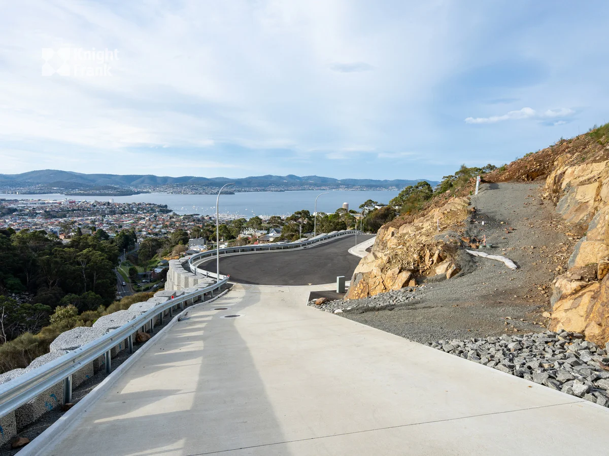 Additional image 12 of 15 Oberon Court, Dynnyrne TAS 7005