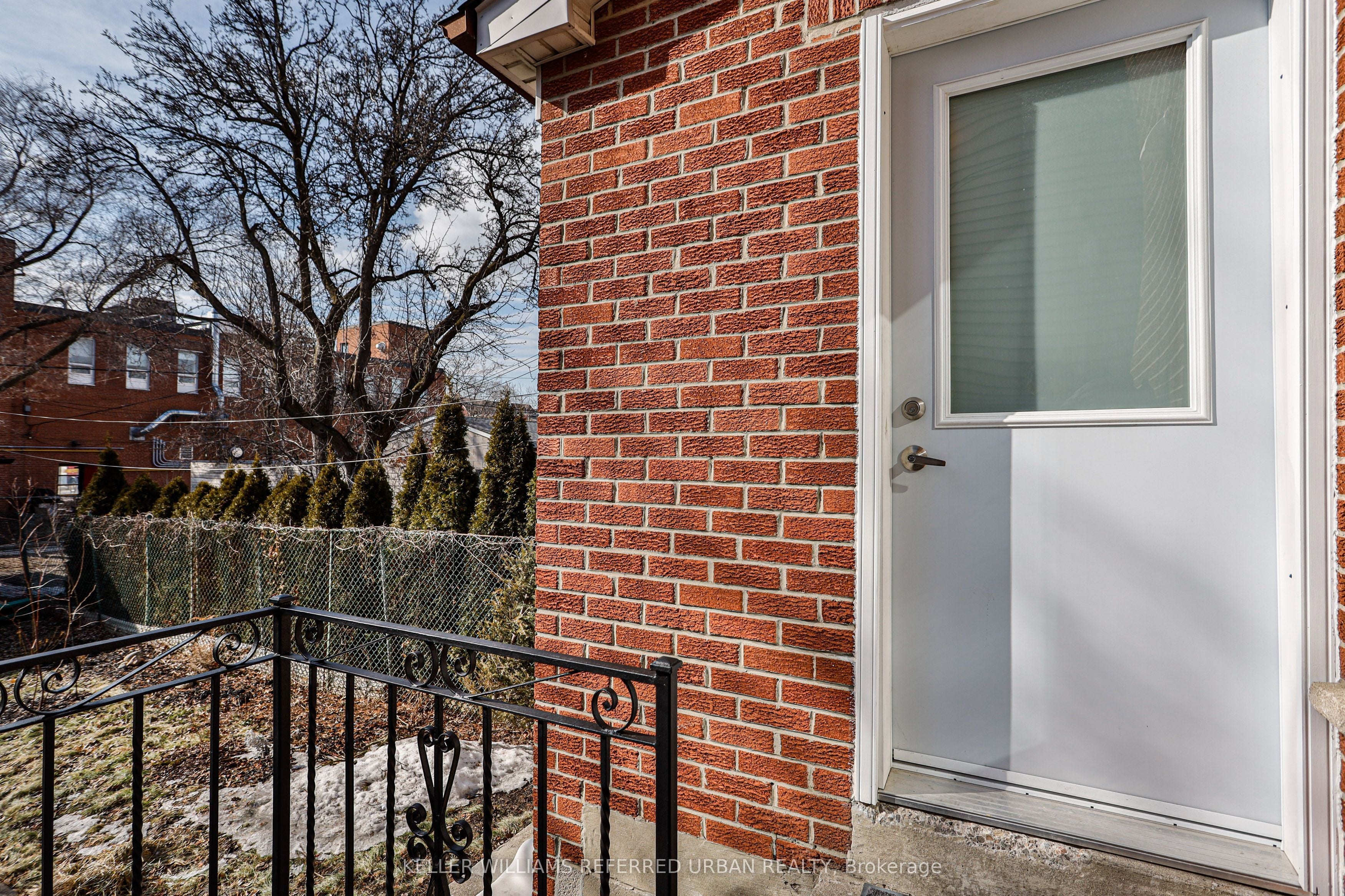 Additional image 2 of Main-786 Gladstone Avenue, Toronto, ON, M6H 3J6