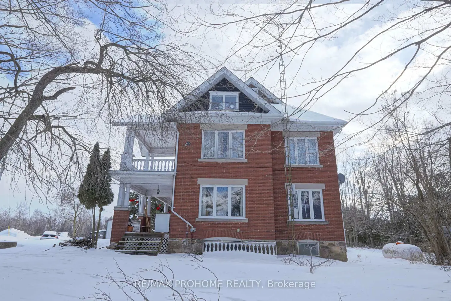 Additional image 20 of 3869 7Th Line