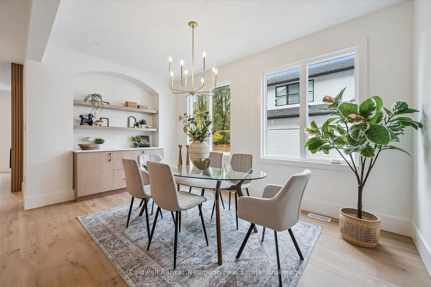 Additional image 13 of 126 Oxford Street