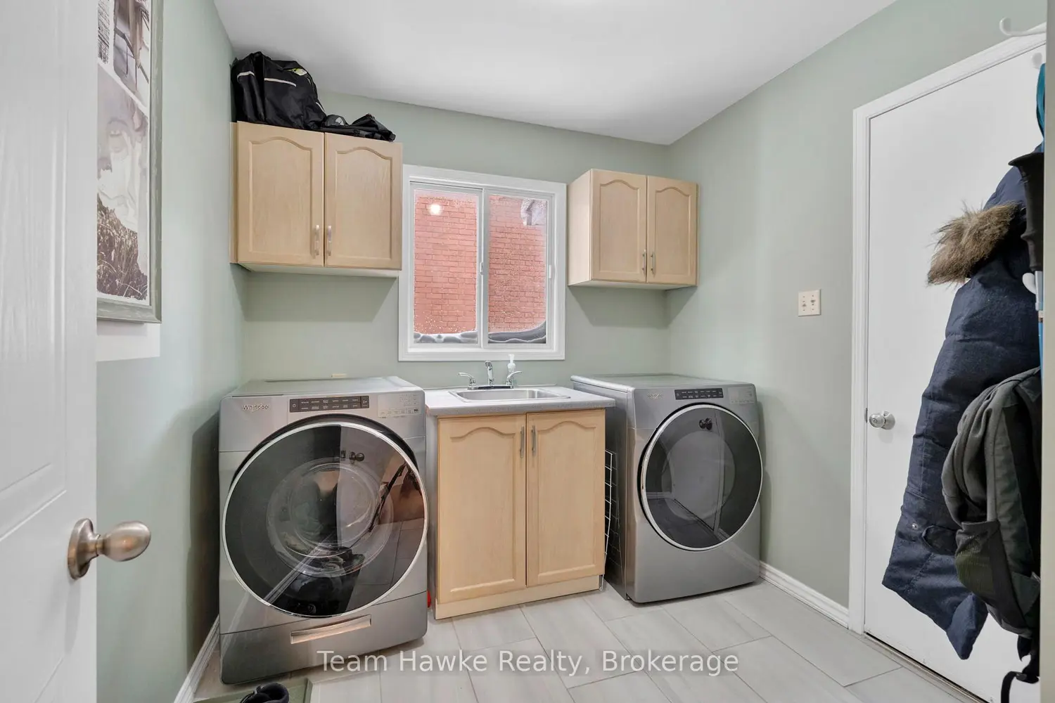 Additional image 6 of 945 Dominion Avenue