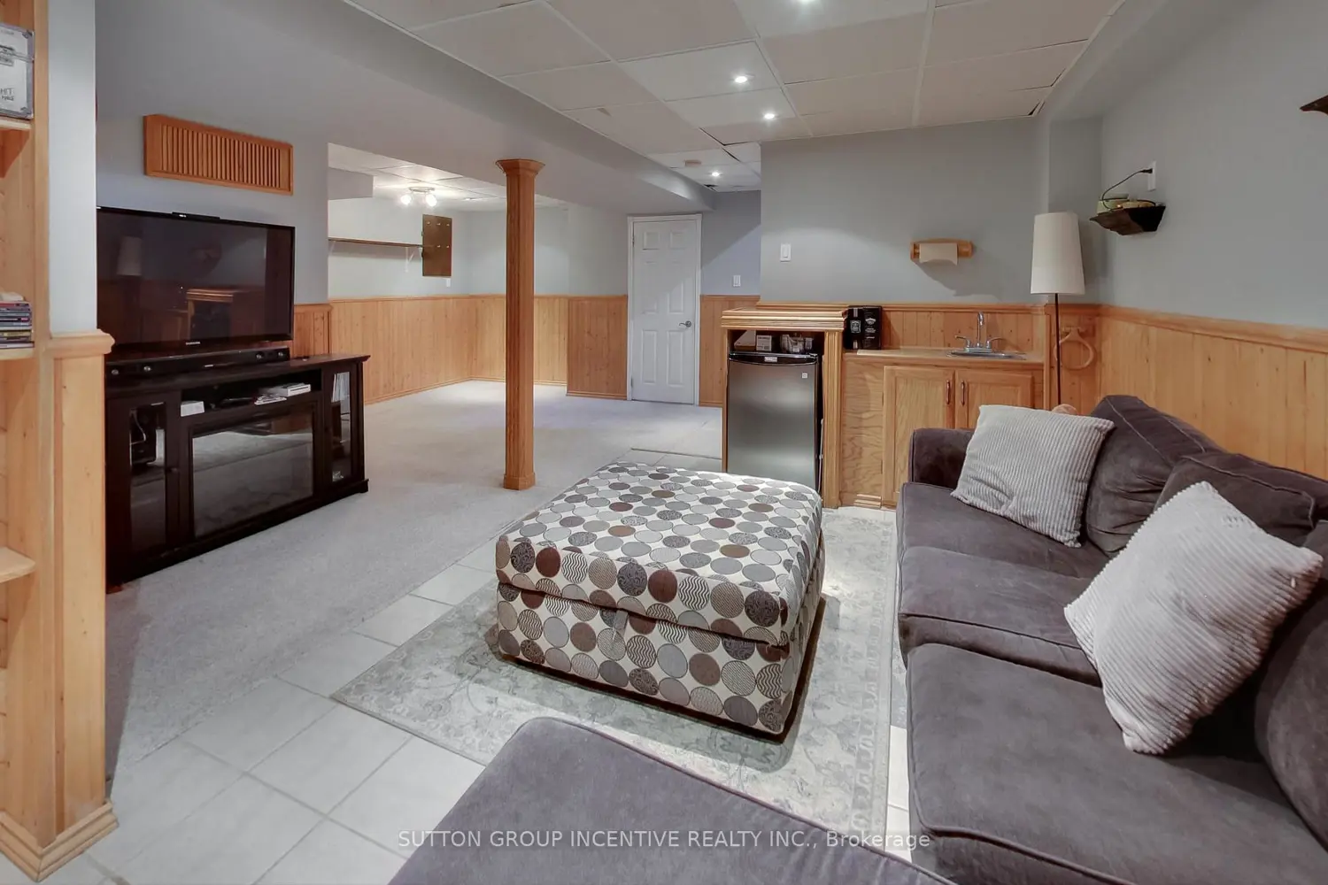 Additional image 17 of 1238 Benson Street