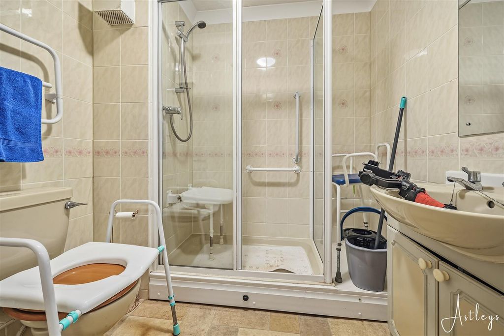 Additional image 7 of 1 bed flat for saleMaxime Court, Sketty, Swansea SA2