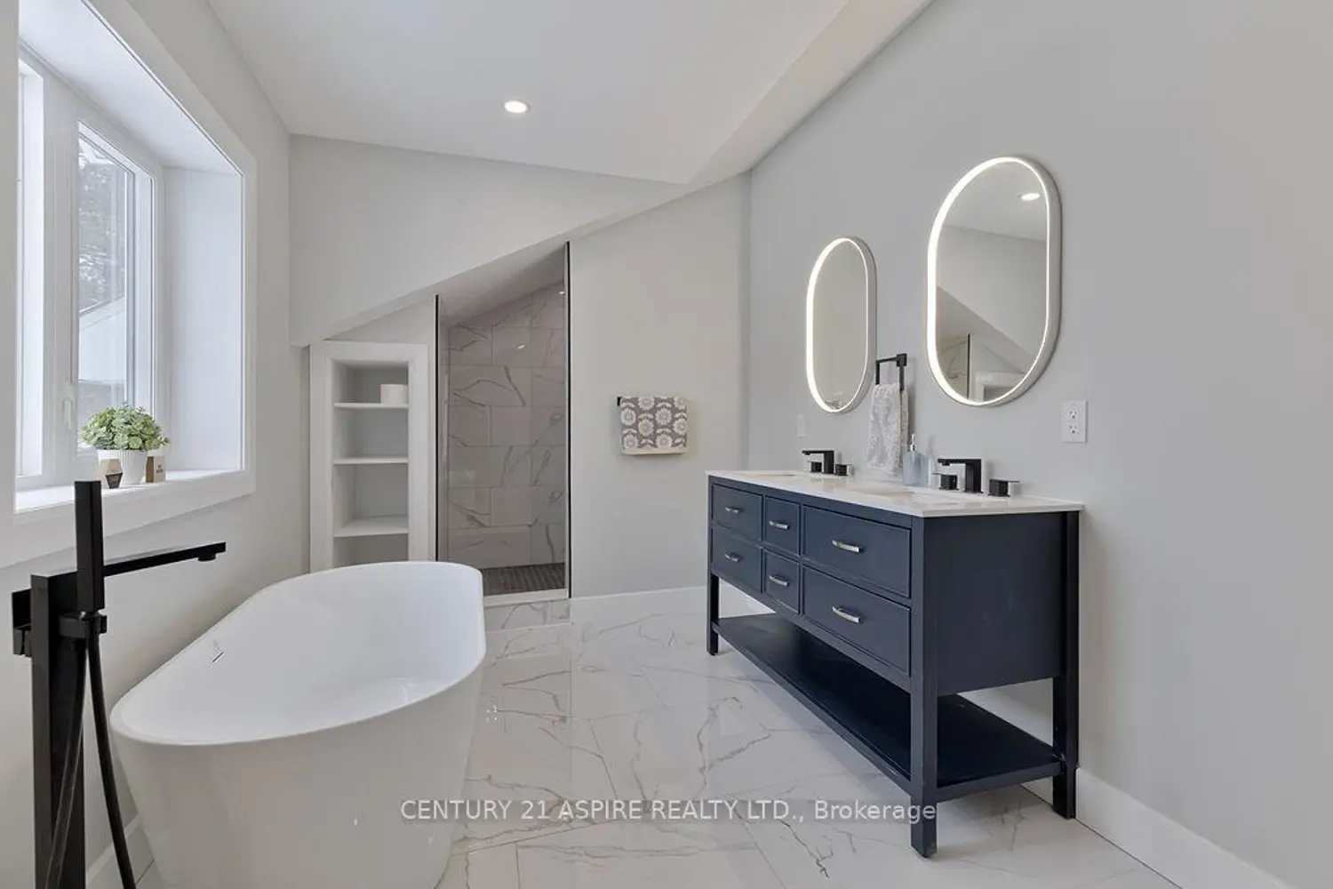 Additional image 11 of 32 Wilson Street