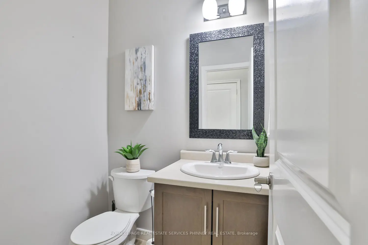 Additional image 16 of 15 Cutts Crescent