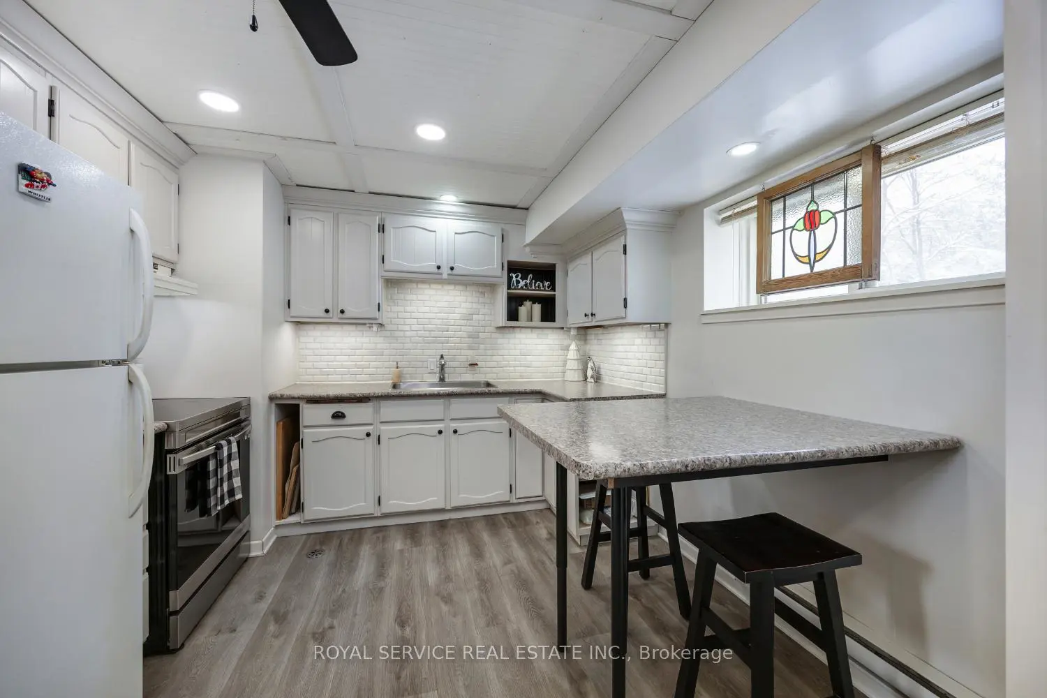 Additional image 14 of 13 Creek Street