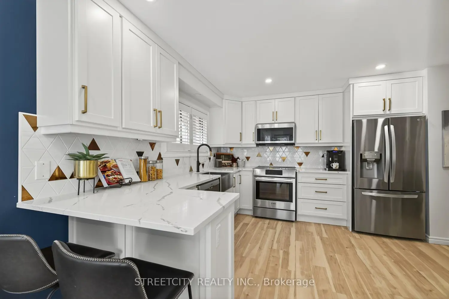 Additional image 3 of 152 Albert Street 2