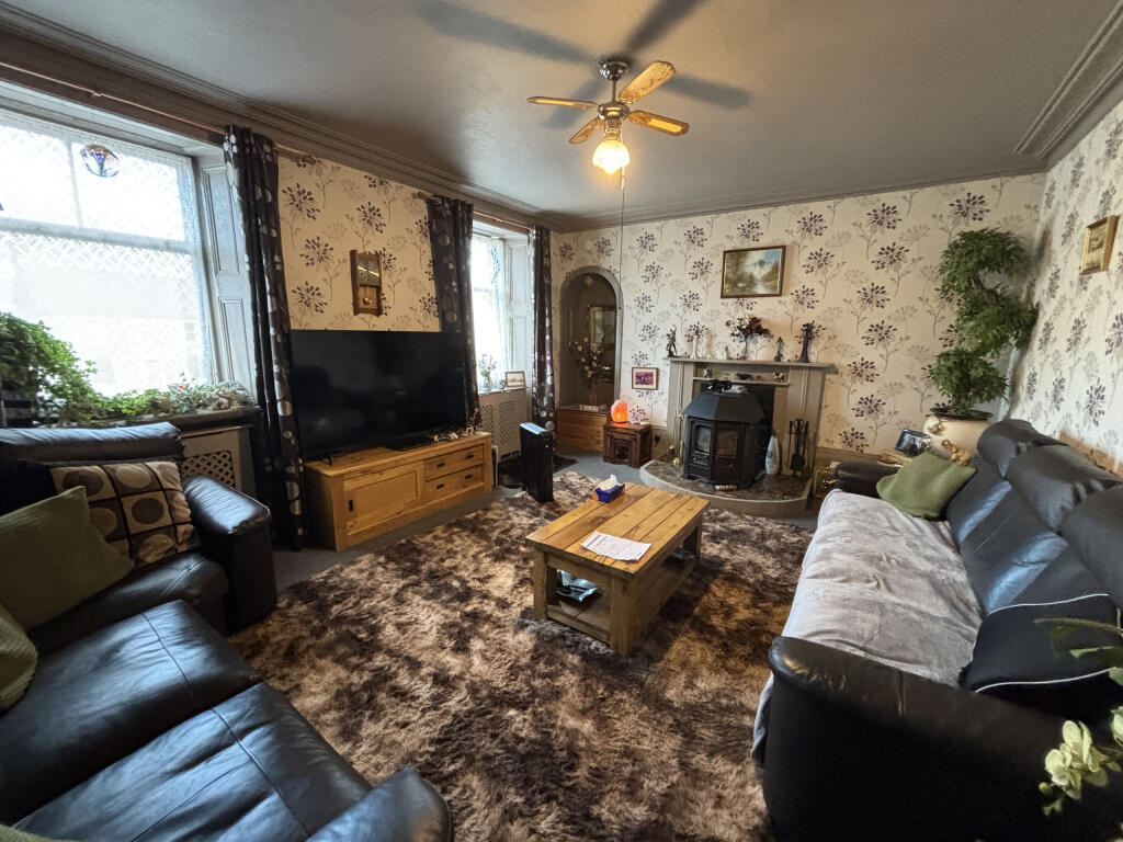 Additional image 3 of 5 The Square