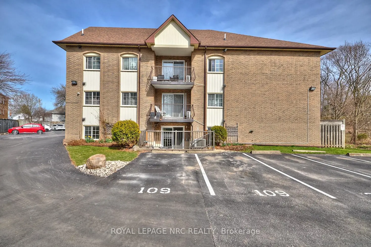 Additional image 2 of 20 John Street 109