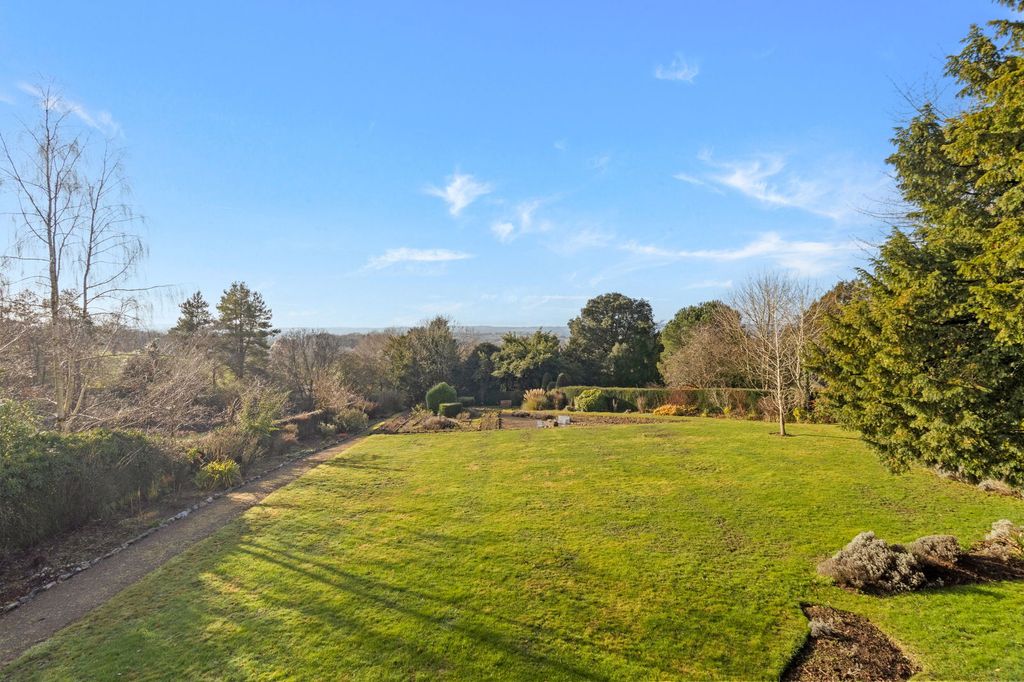 3 bed flat for saleUnderdown, Gloucester Road, Ledbury, Herefordshire HR8 photo 3