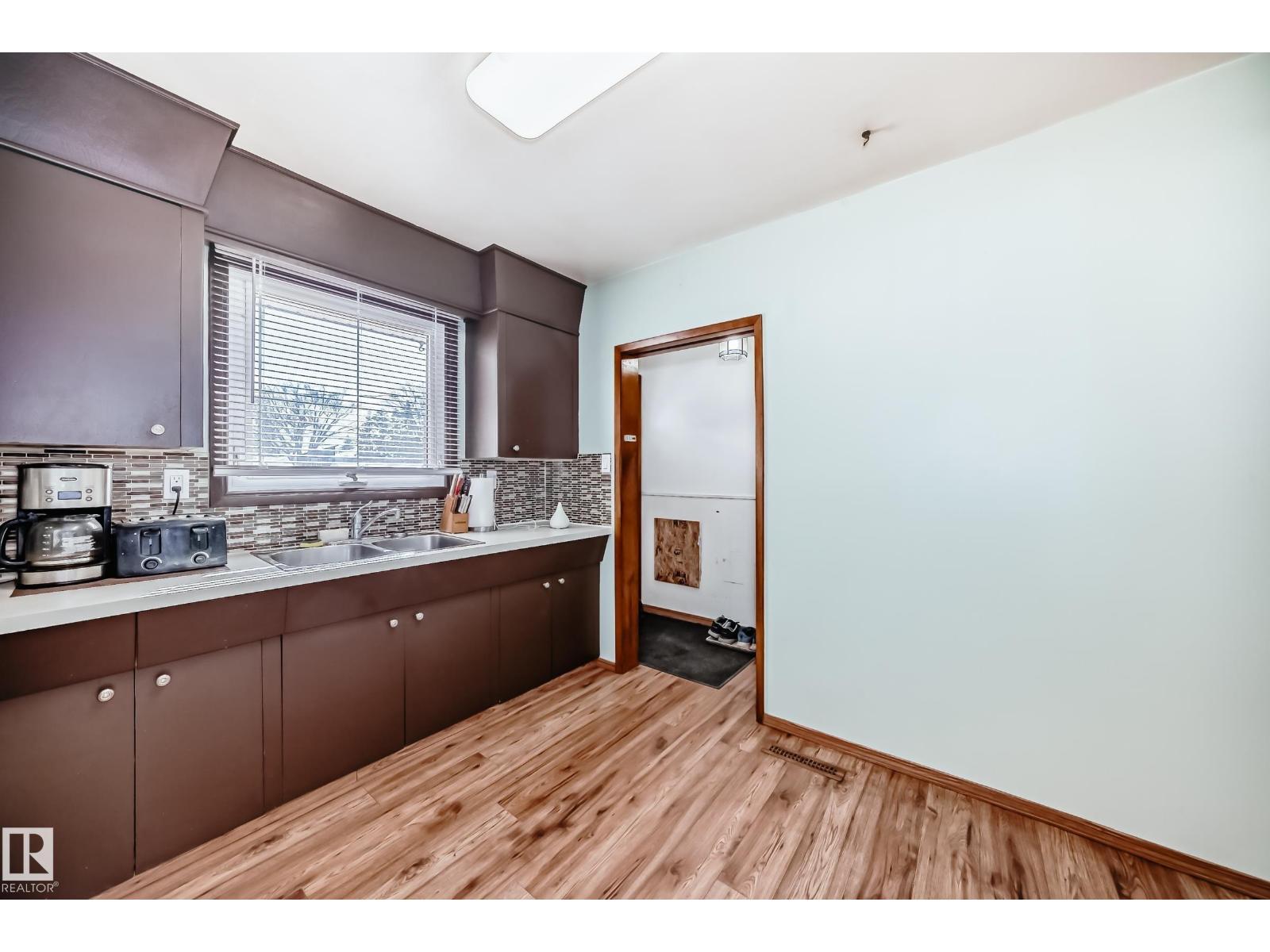 Additional image 6 of 4237 116 Avenue NW, Edmonton, AB, T5W0W9