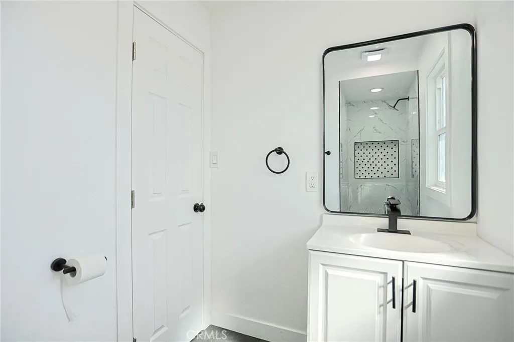 Additional image 13 of 440 W Holt Ave, Pomona, CA 91768