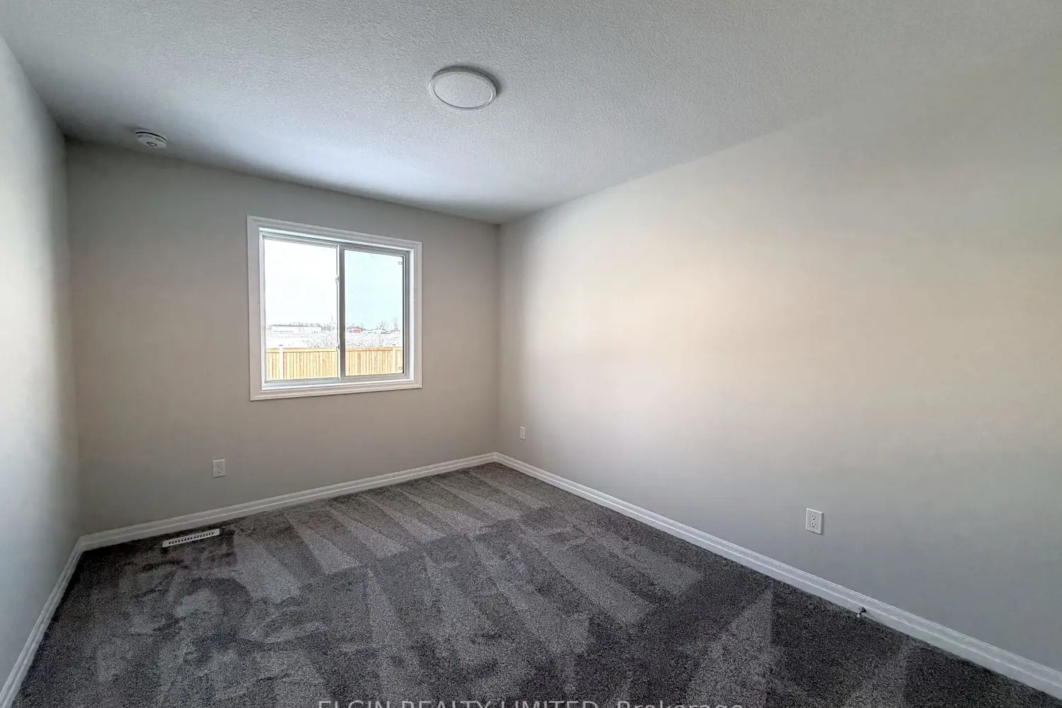 Additional image 8 of 107 Willow Drive