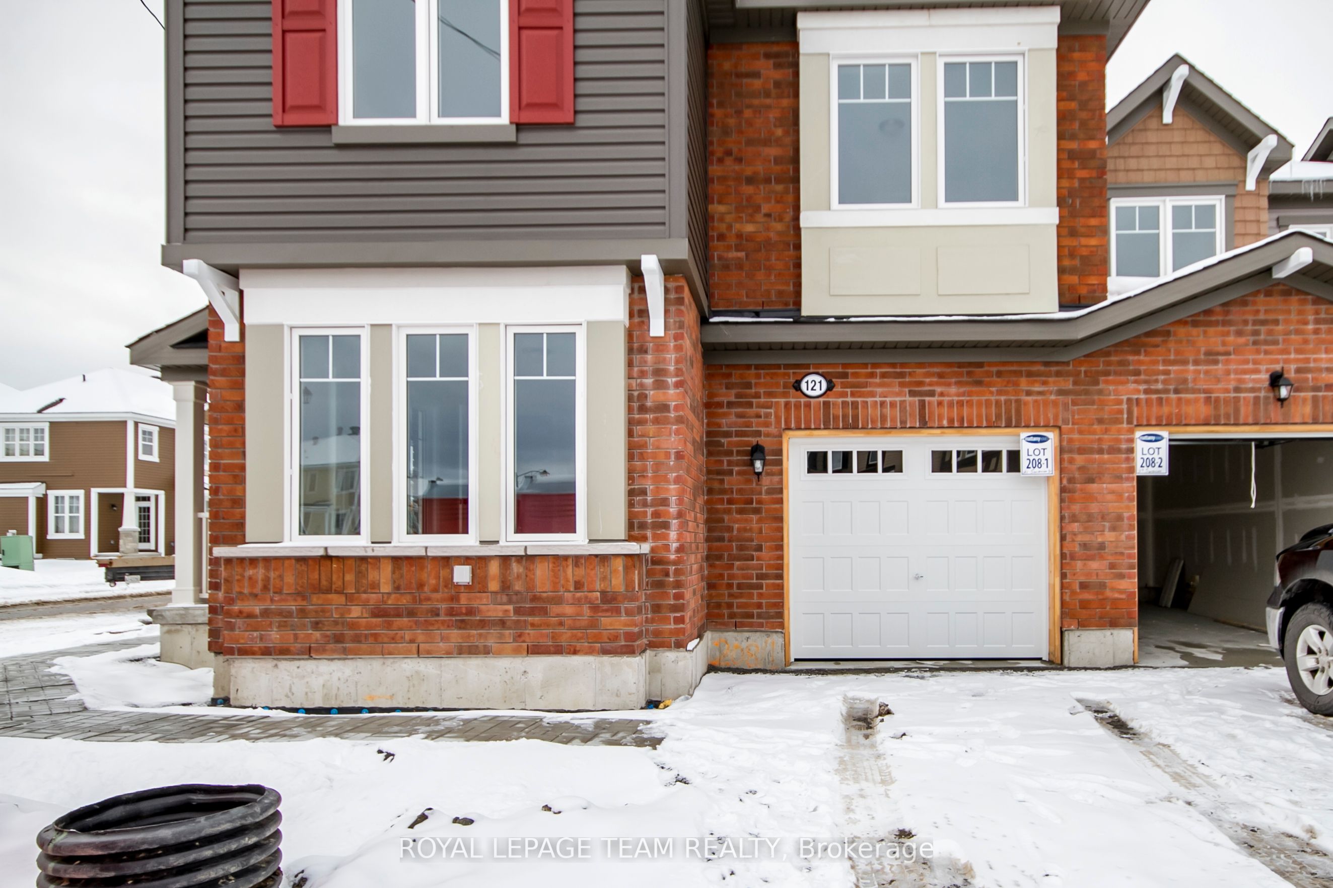 Additional image 2 of 121 Santolina Street, Ottawa, ON, K2S 0W8