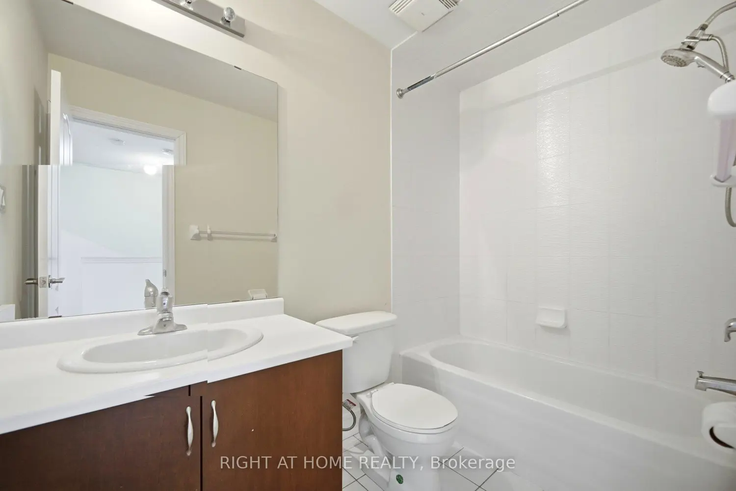 Additional image 6 of 7114 Triumph Lane