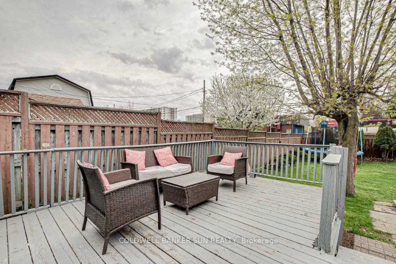 Additional image 16 of 888 Nellis Street