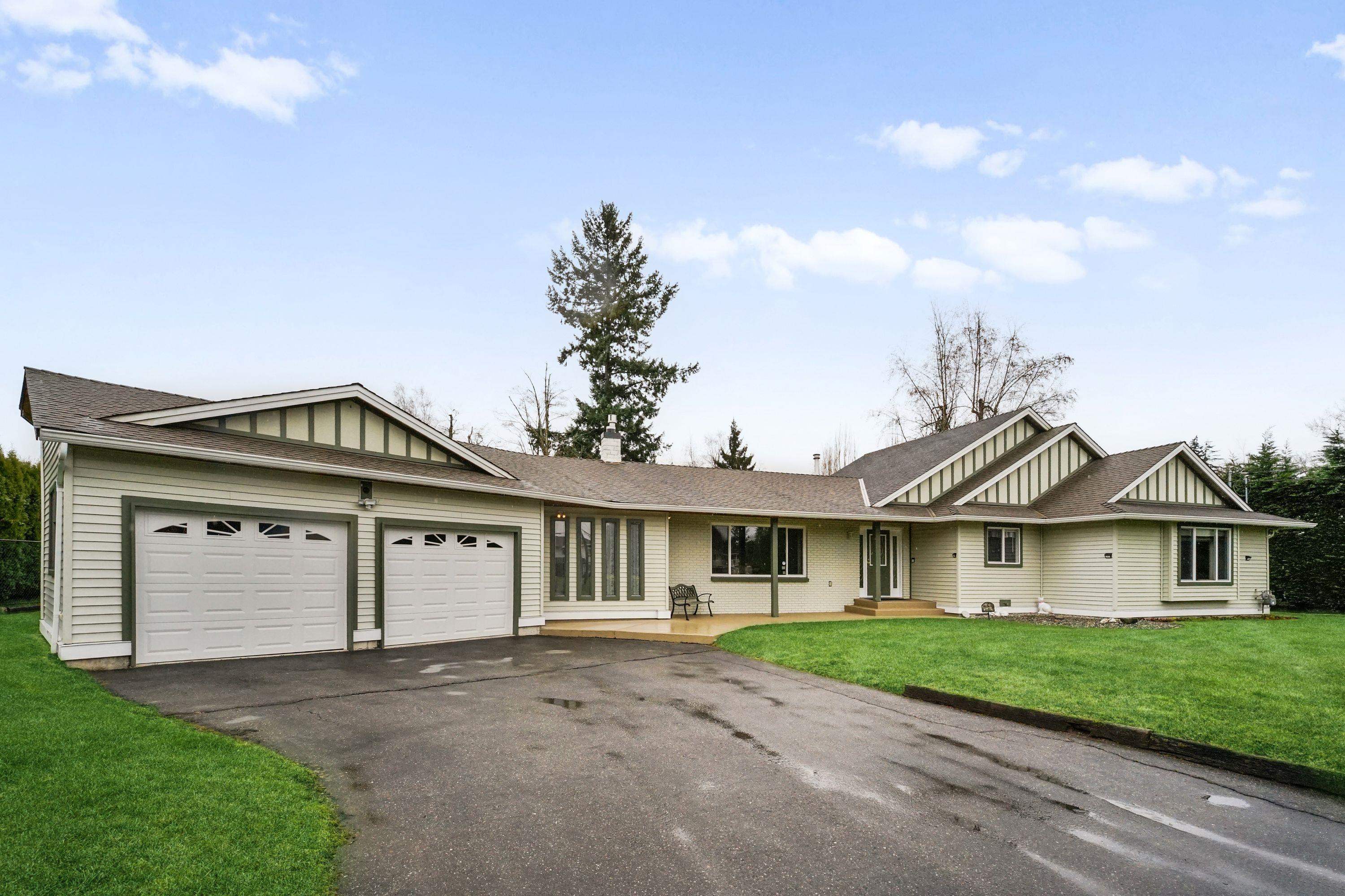 24322 46a Avenue, Langley, BC, V2Z 2M3