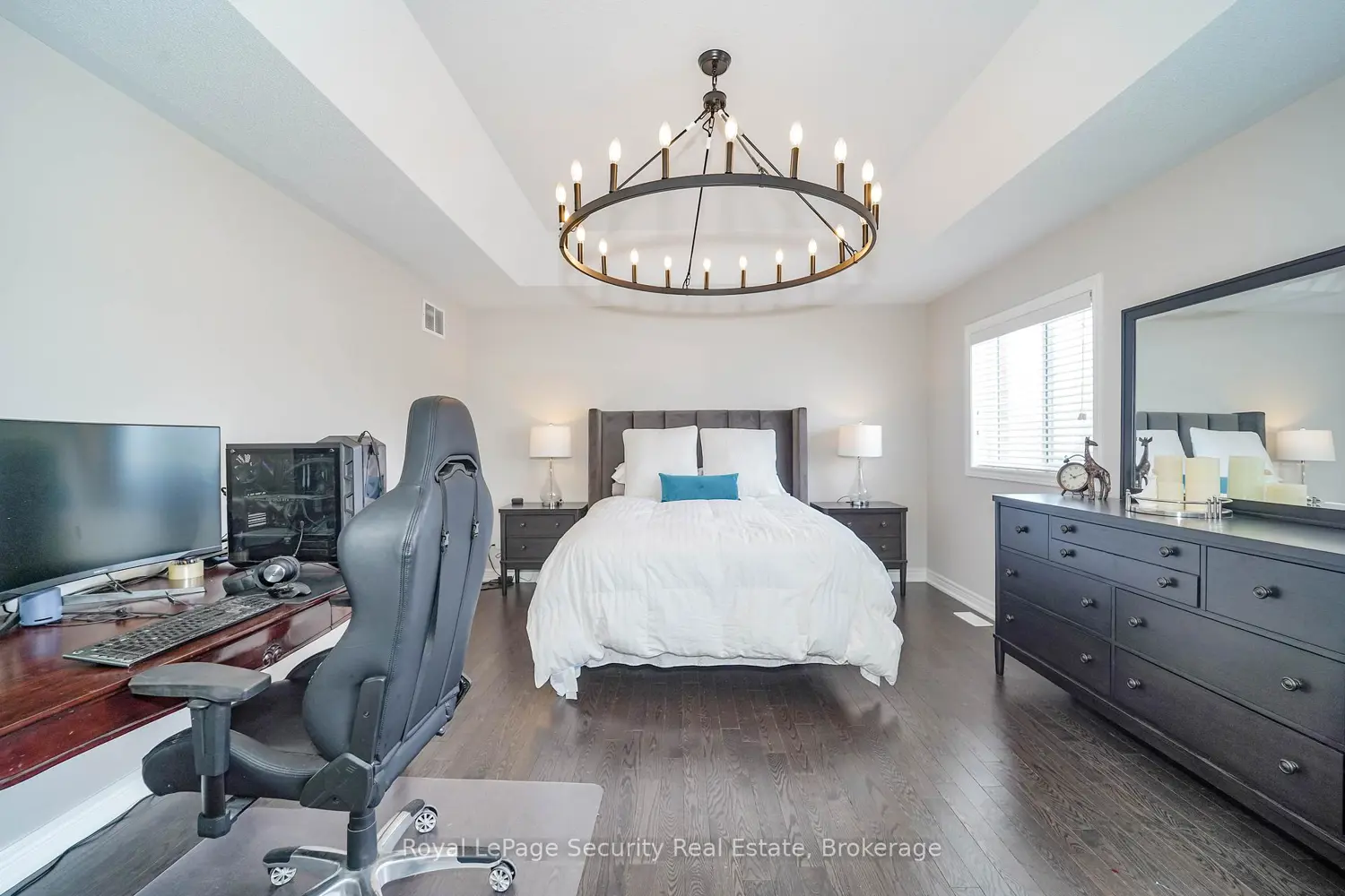 Additional image 13 of 77 Pierce Place