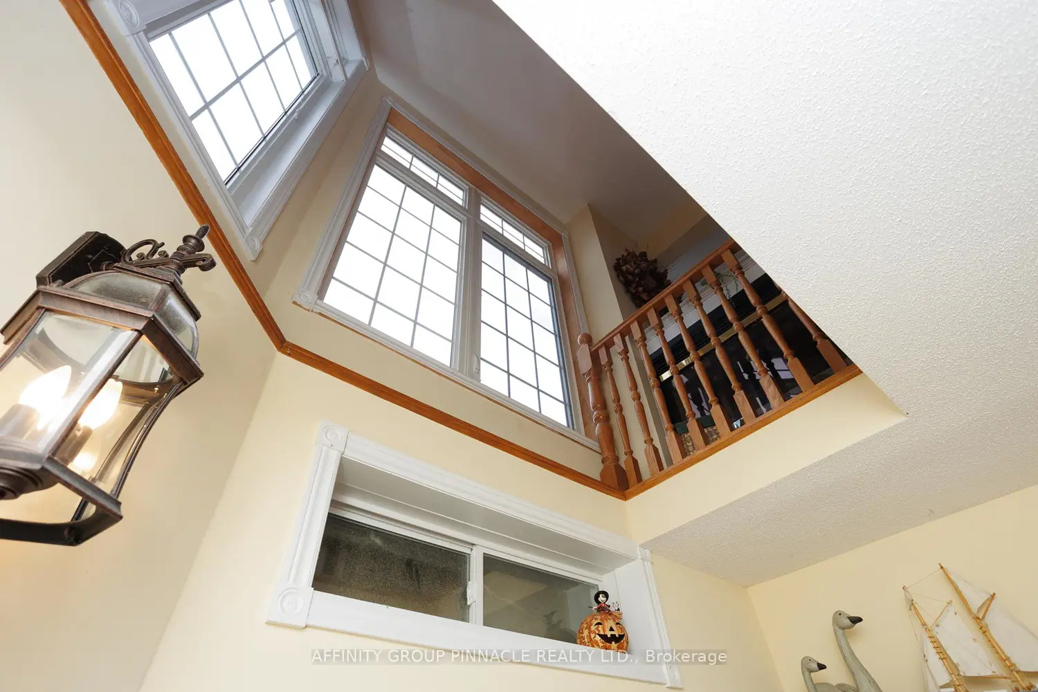 Additional image 13 of 983 Lake Drive