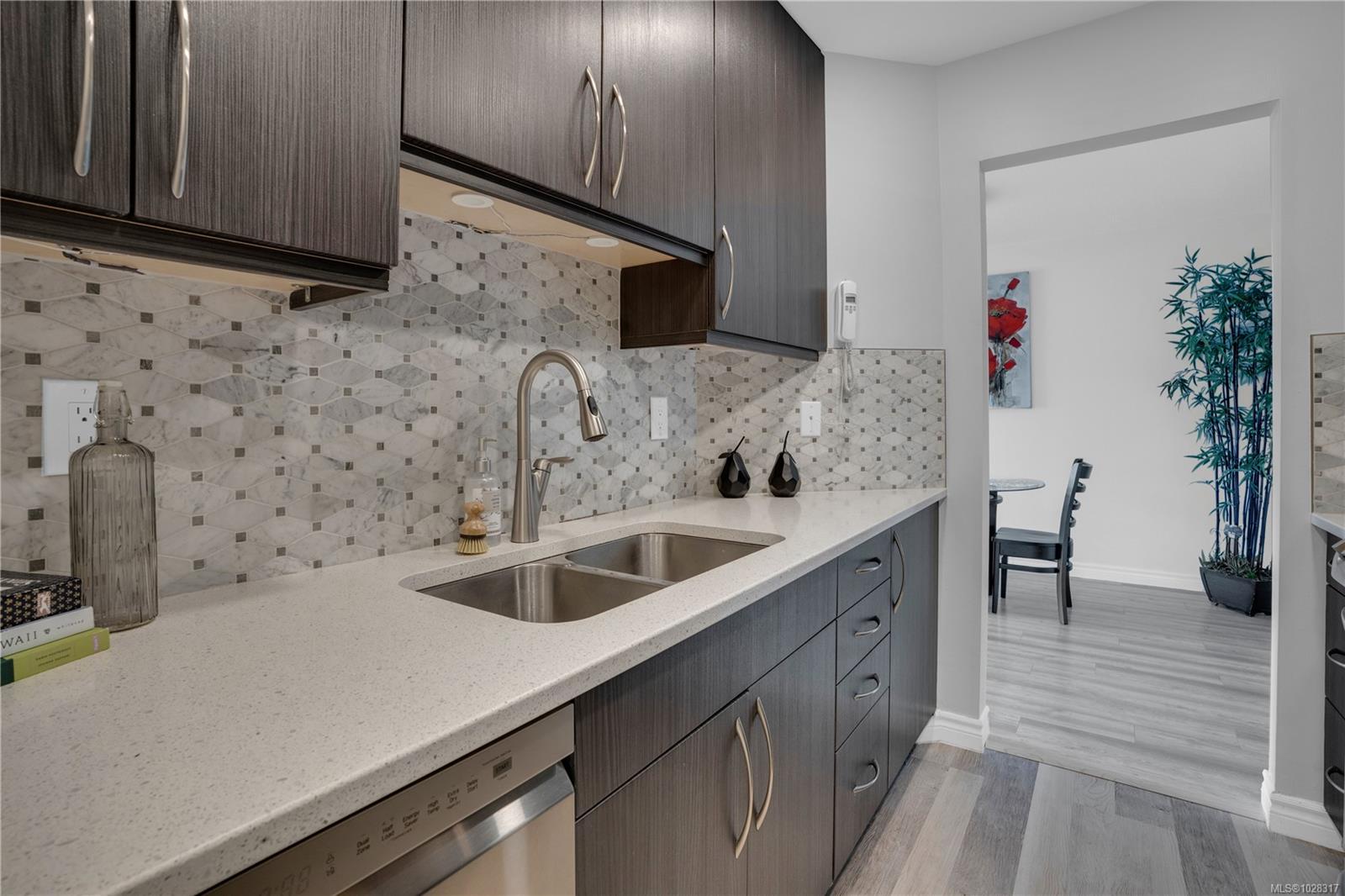 Additional image 2 of 408-1436 Harrison Street, Victoria, BC, V8S 3S2