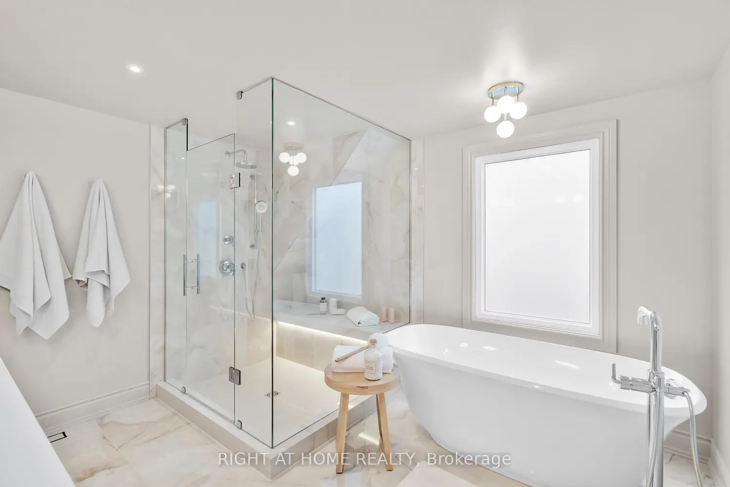 Additional image 14 of 393 Hess Street