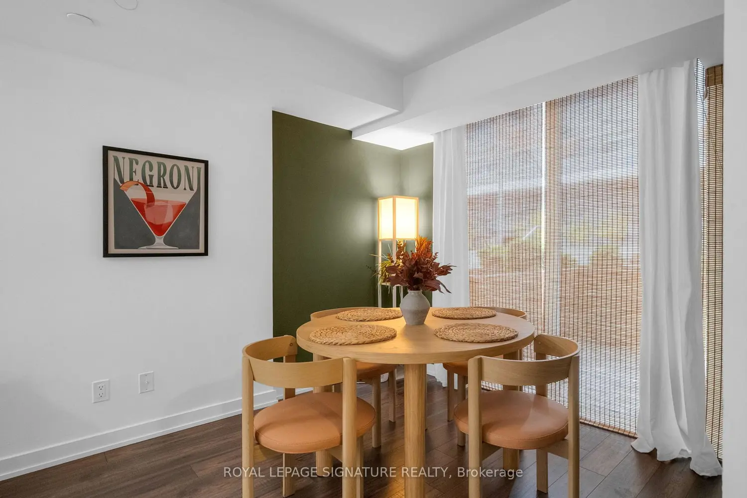 Additional image 4 of 106 Varna Drive 8