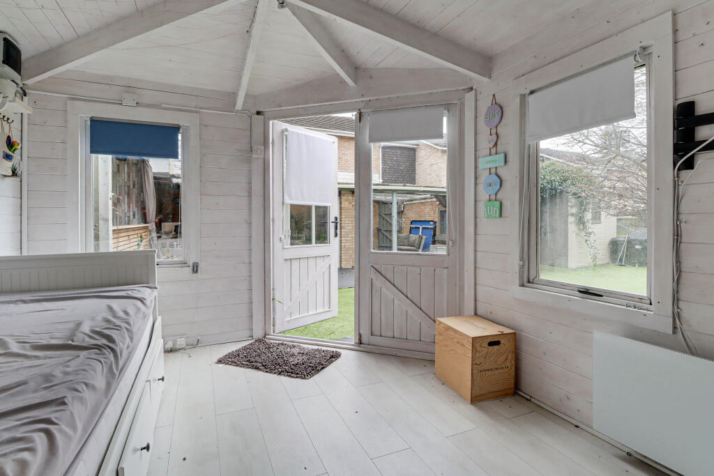 Additional image 23 of Meadowcroft, St. Albans, Hertfordshire, AL1