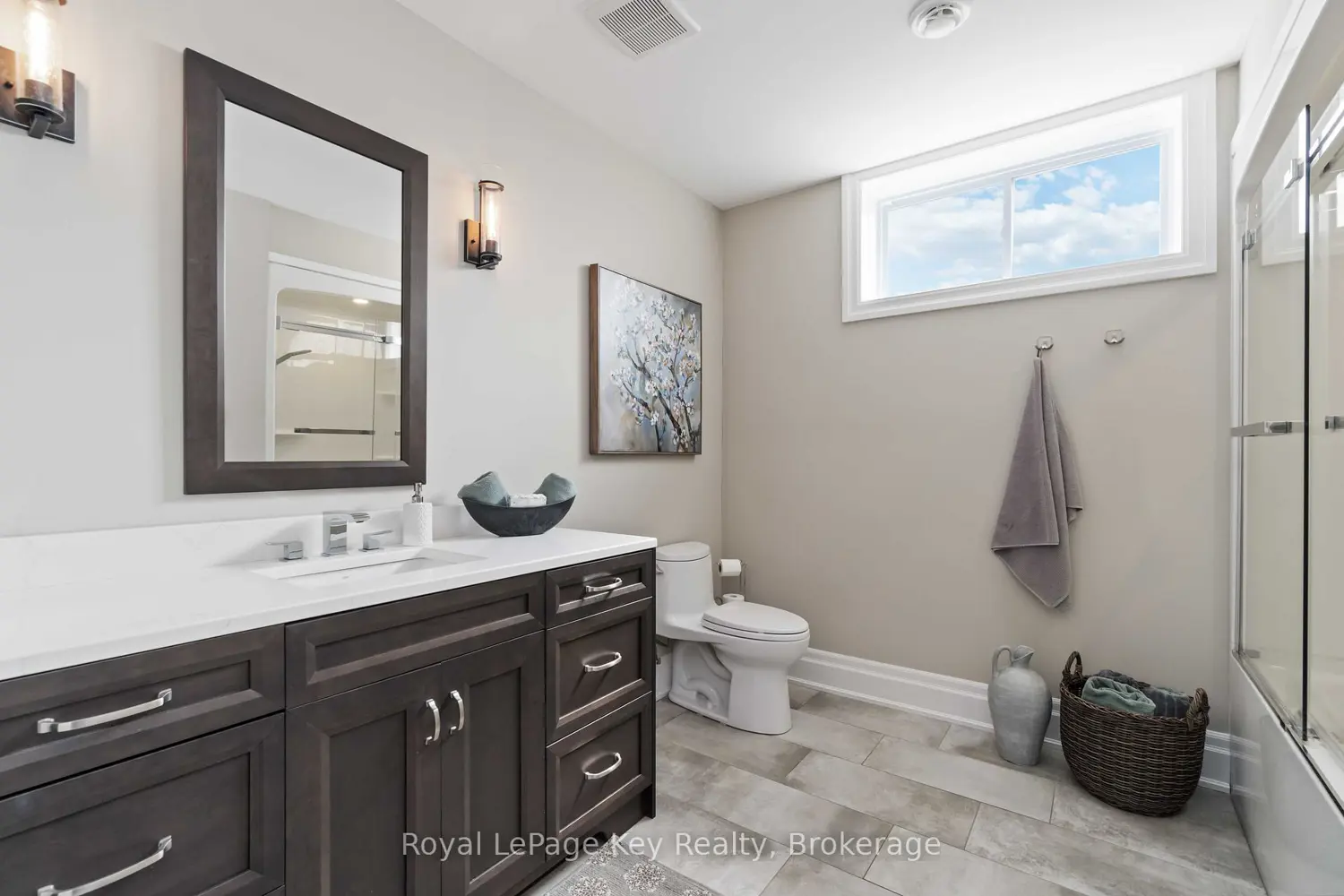 Additional image 15 of 4043 Van Bree Drive