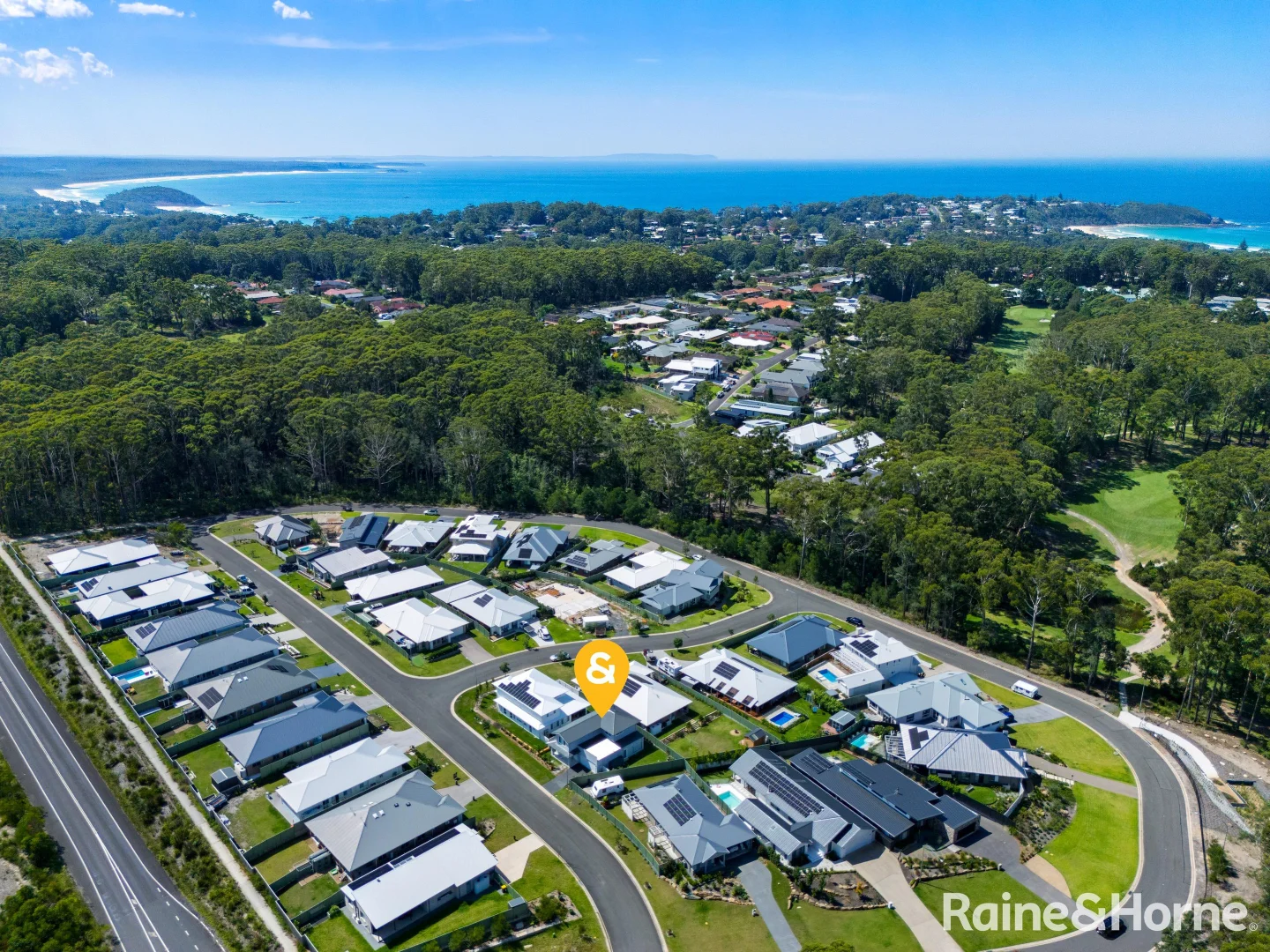Additional image 18 of 4 Brookwater Crescent, Mollymook Beach NSW 2539