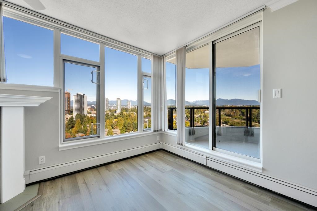Additional image 5 of 1702-13880 101 Avenue, Surrey, BC, V3T 5T1