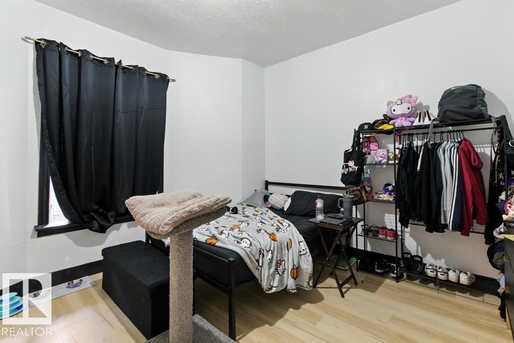 Additional image 5 of 10260 95 Street NW, Edmonton, AB, T5H2B4