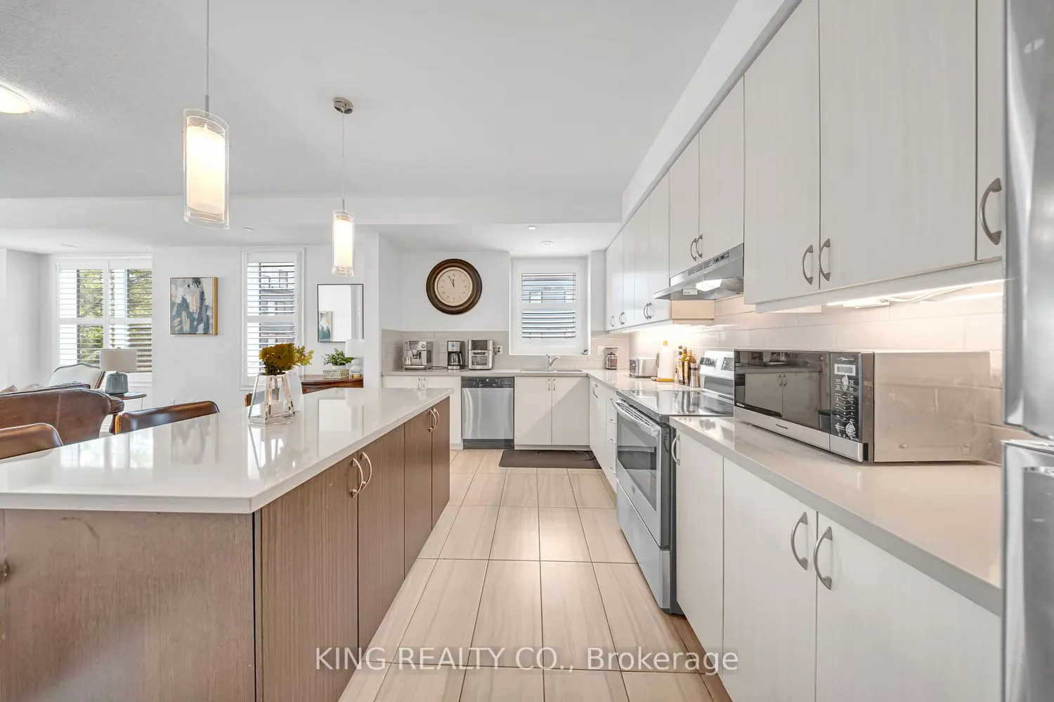 Additional image 2 of 2212 Bromsgrove Road 10