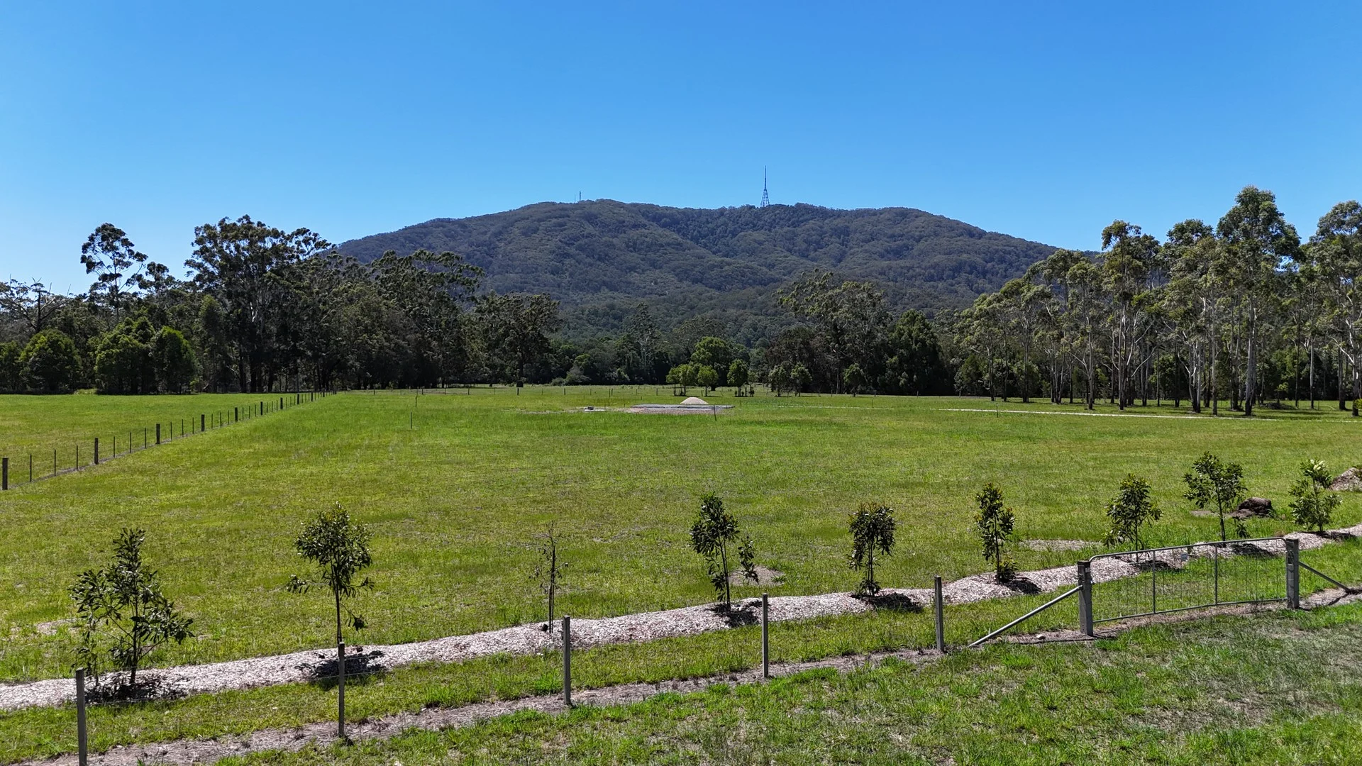 17 Bulleys Road, Johns River NSW 2443